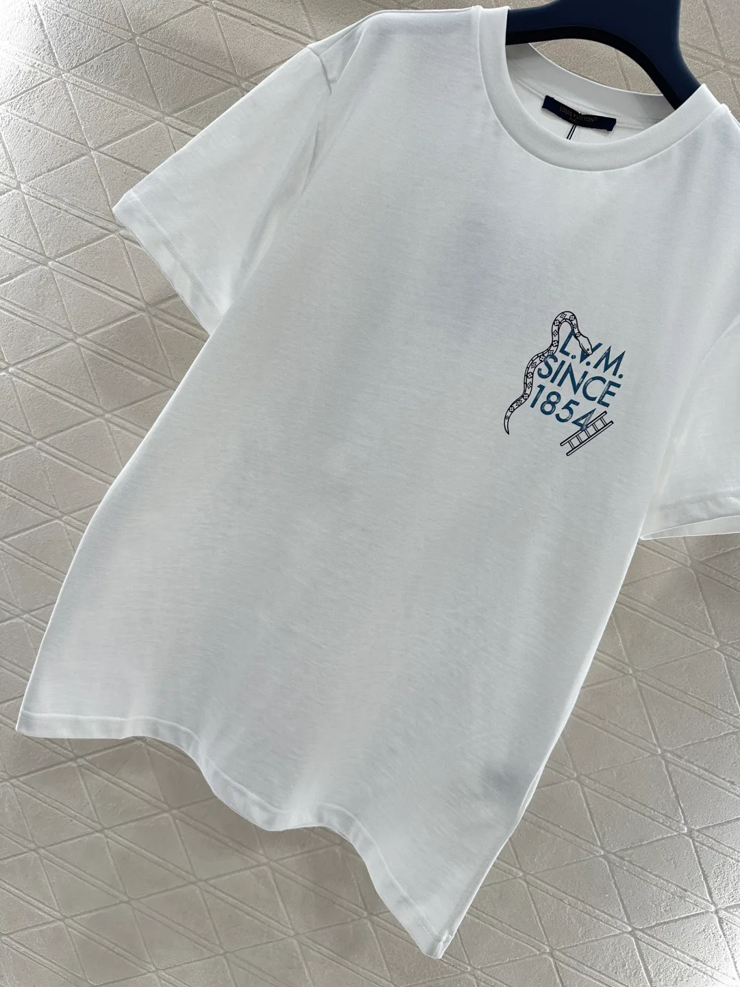 Футболки Женские Louis Vuitton 1300695