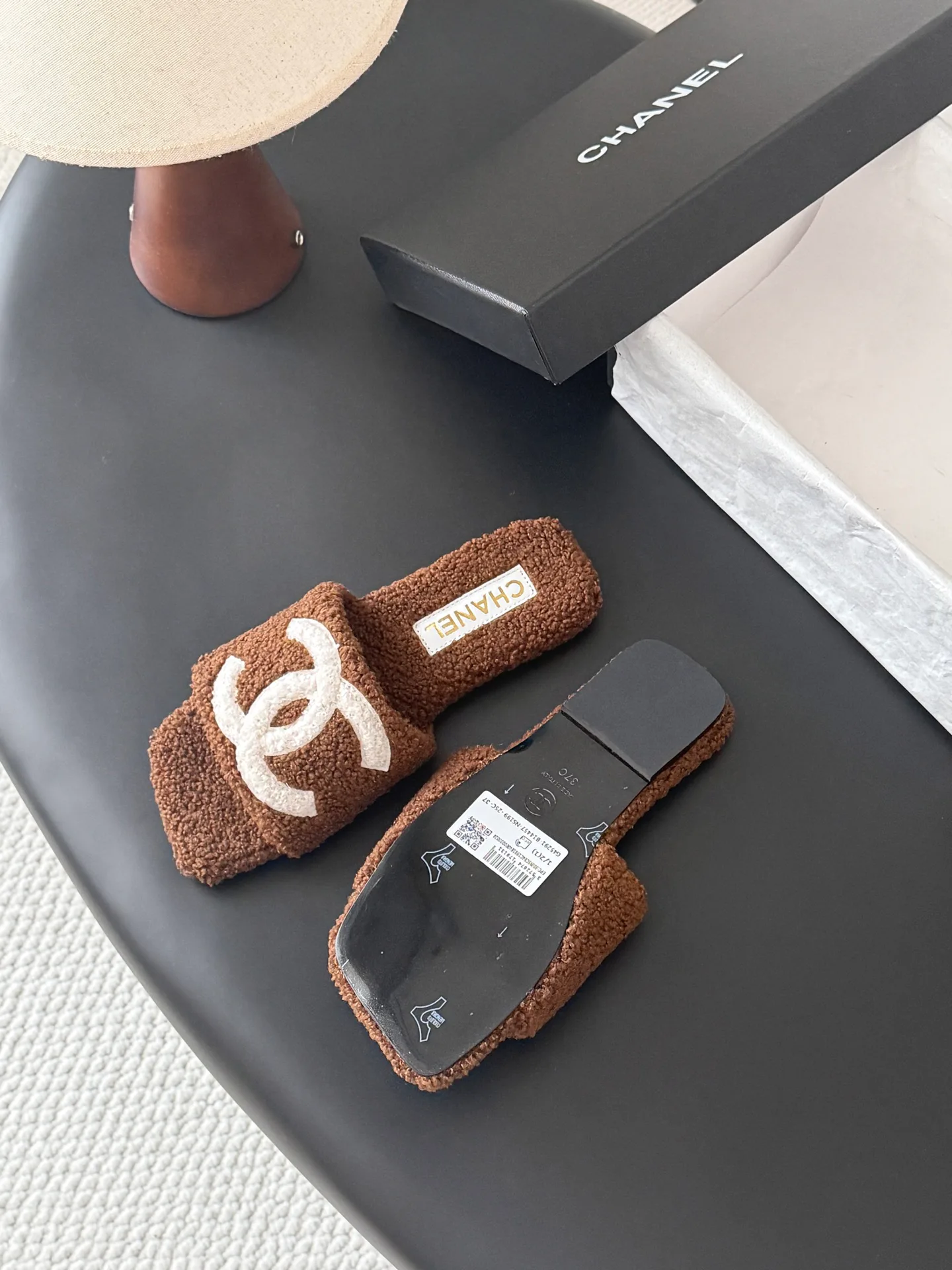 Тапочки Женские Chanel 18154266