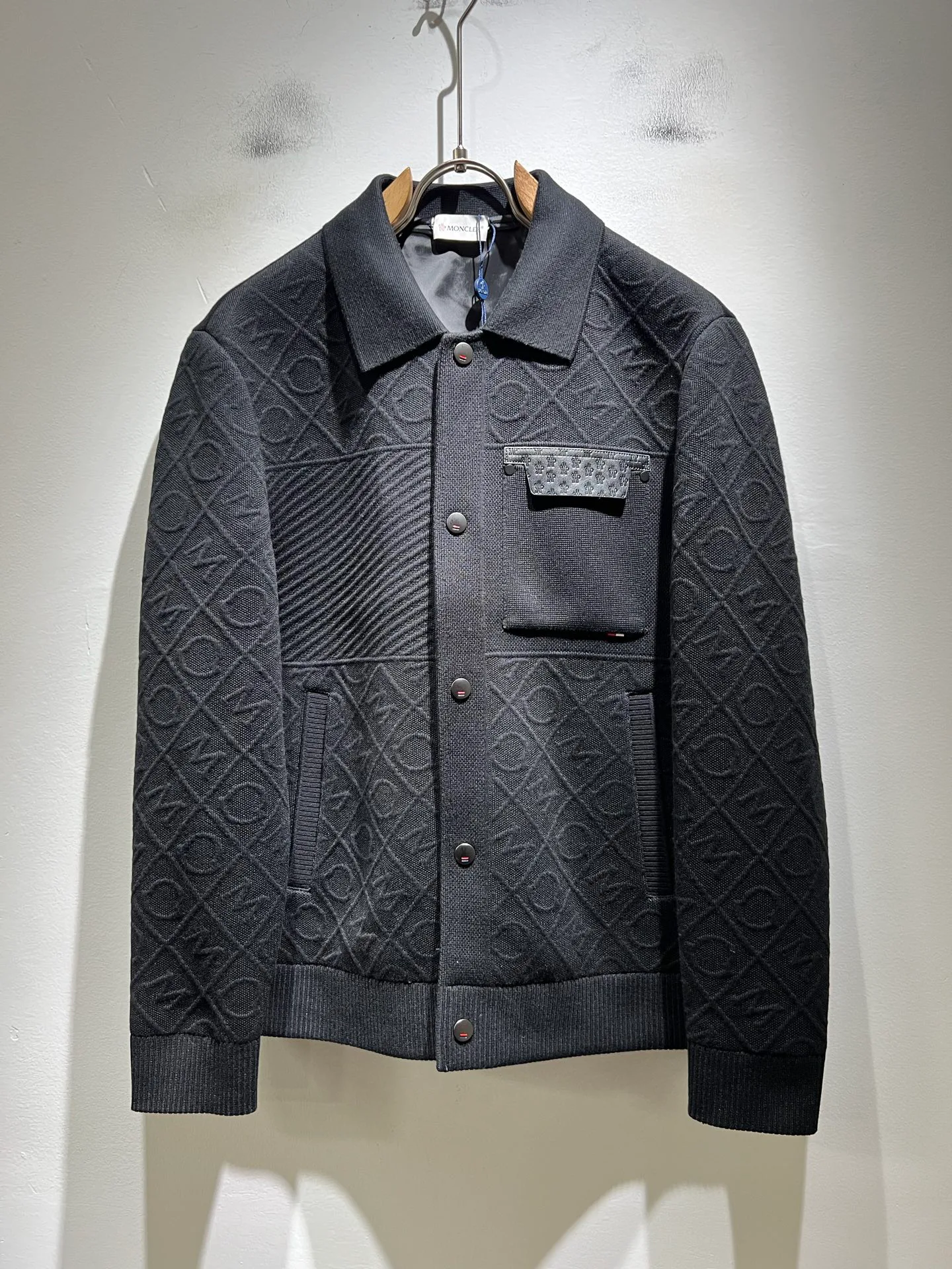 Куртки И Пуховики Мужские Moncler 342786