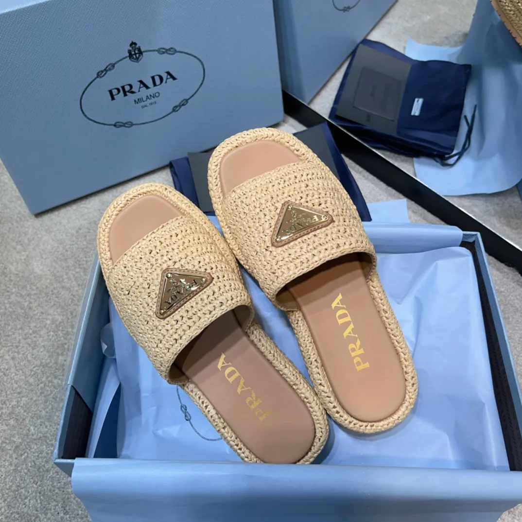 Шлепанцы Женские Prada 27964