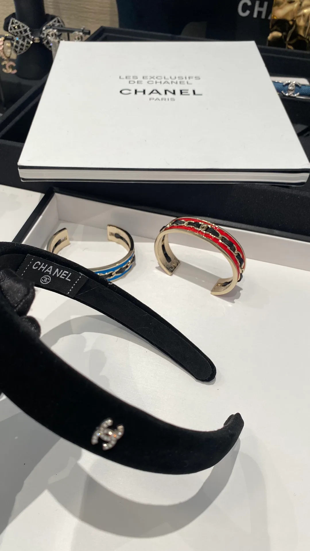 Бижутерия Chanel 9292095