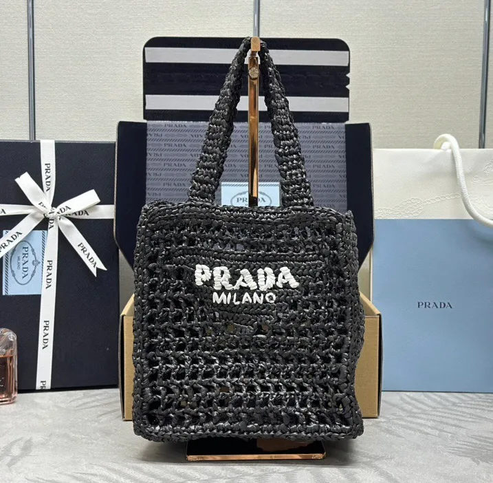 Классические Сумки Женские Prada 11681937
