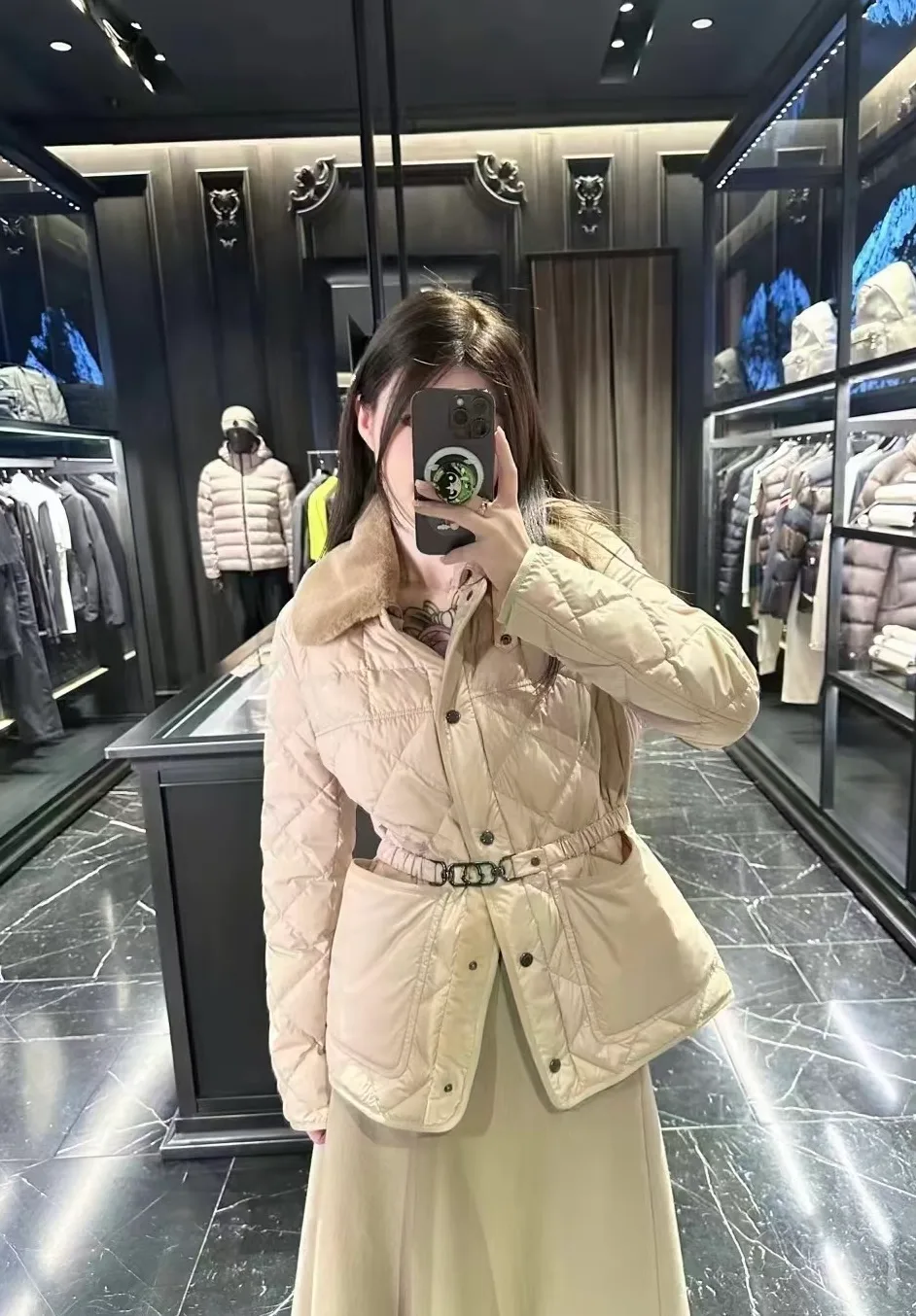 Куртки И Пуховики Женские Moncler 18048058