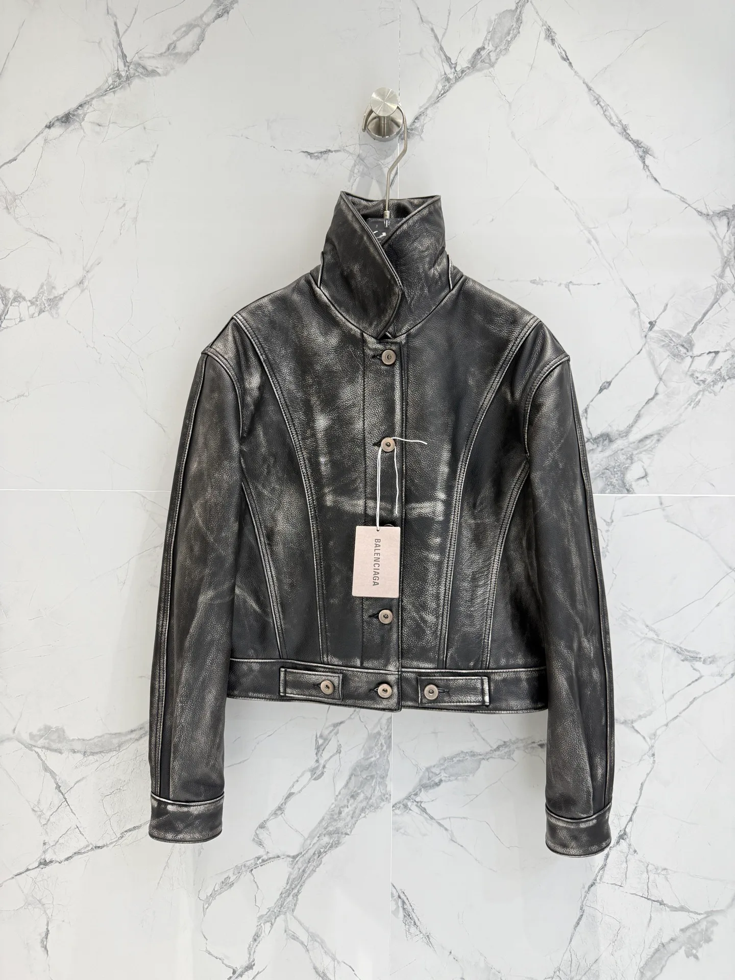 Кожаные Куртки И Дублёнки Женские Balenciaga 10624729