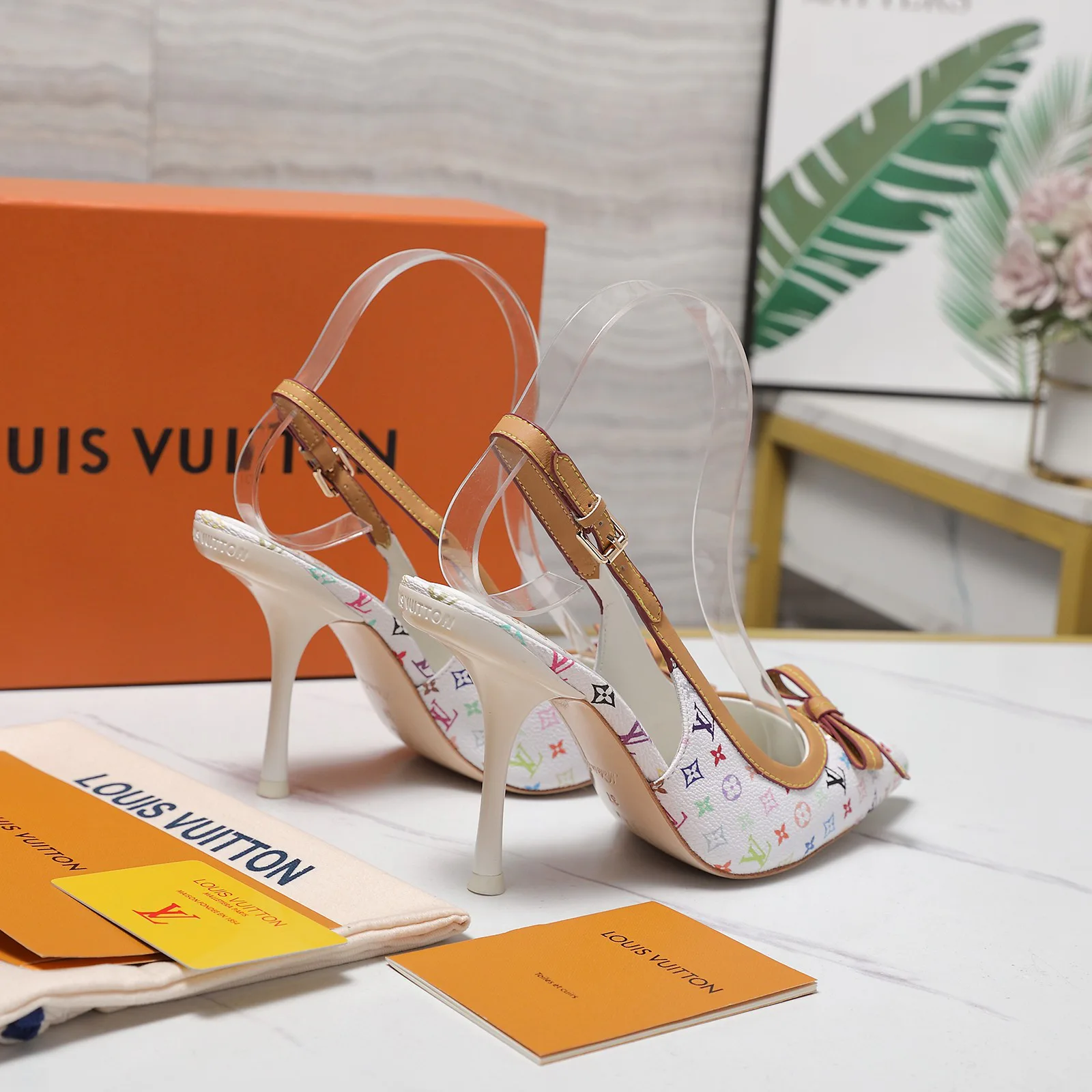 Туфли Женские Louis Vuitton 10250854
