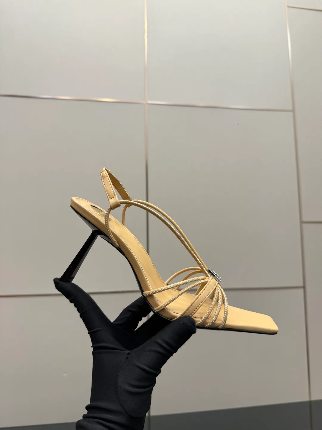 Босоножки Женские Saint Laurent 1435313