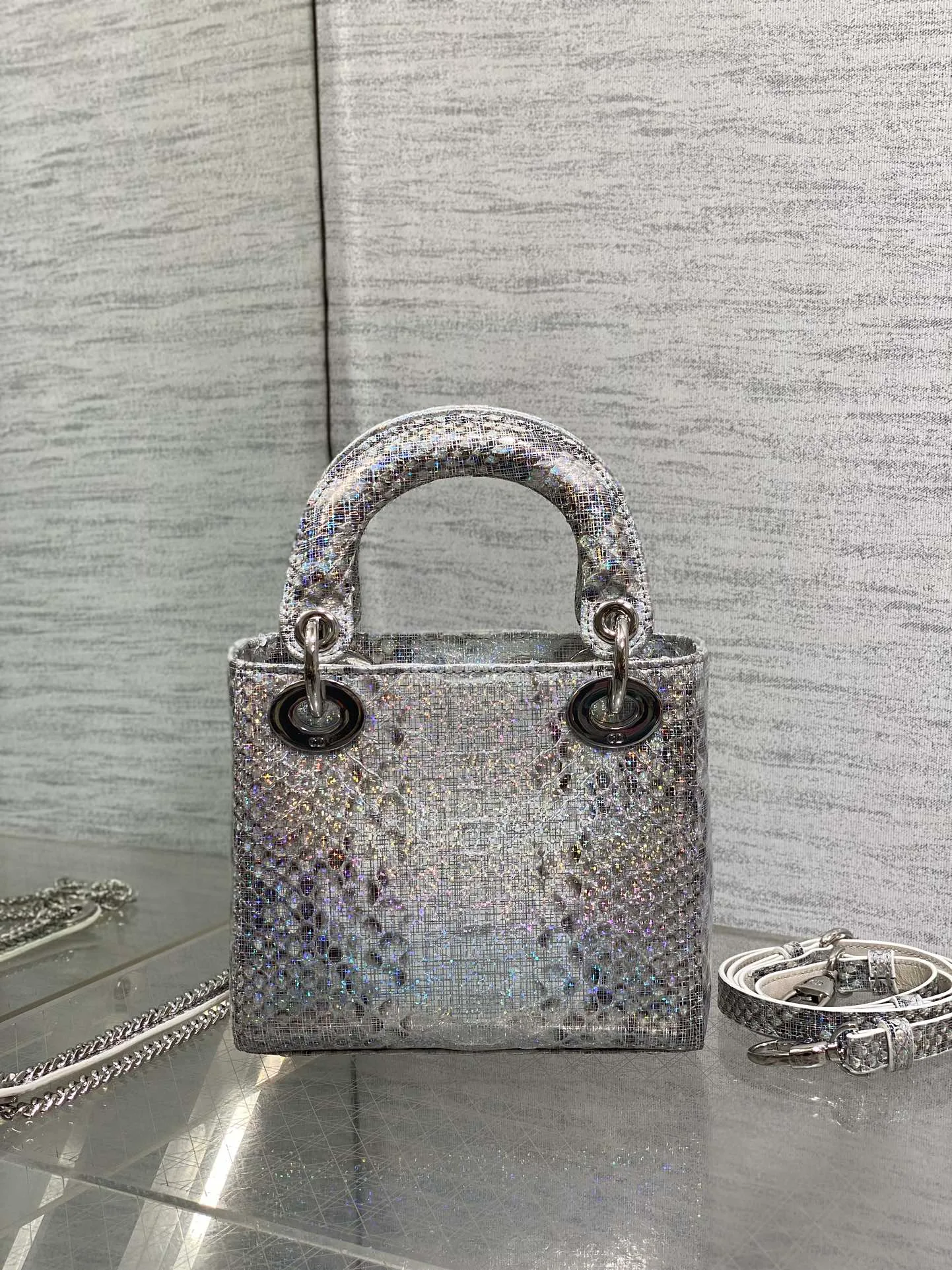 Классические Сумки Женские Christian Dior 11581752