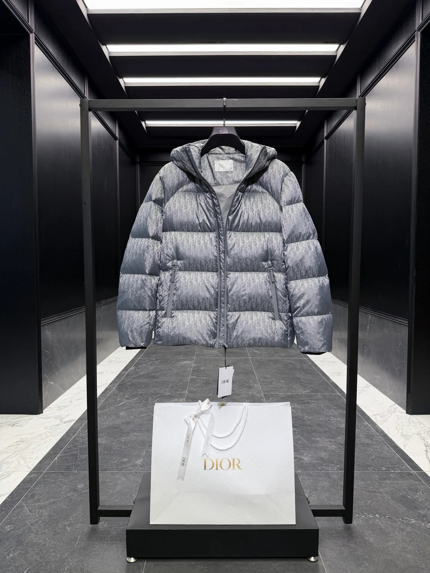 Куртки И Пуховики Мужские Christian Dior 1220496