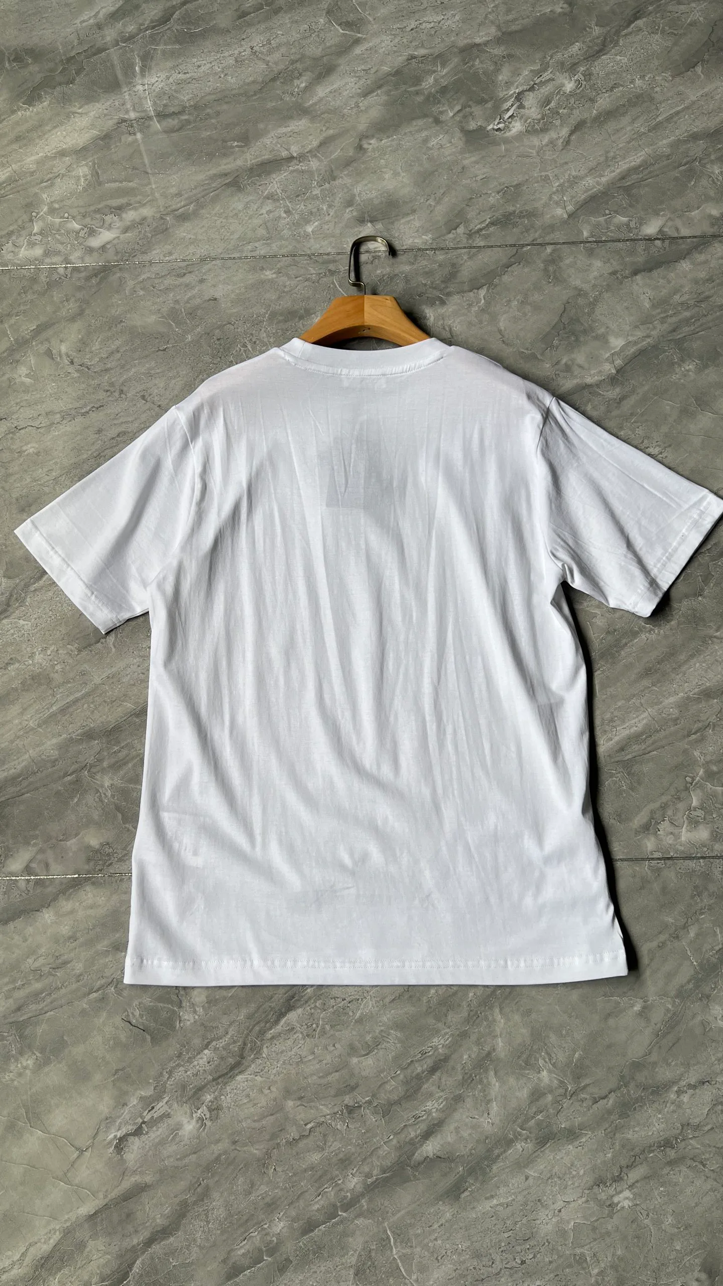 Футболки Женские Prada 11975769