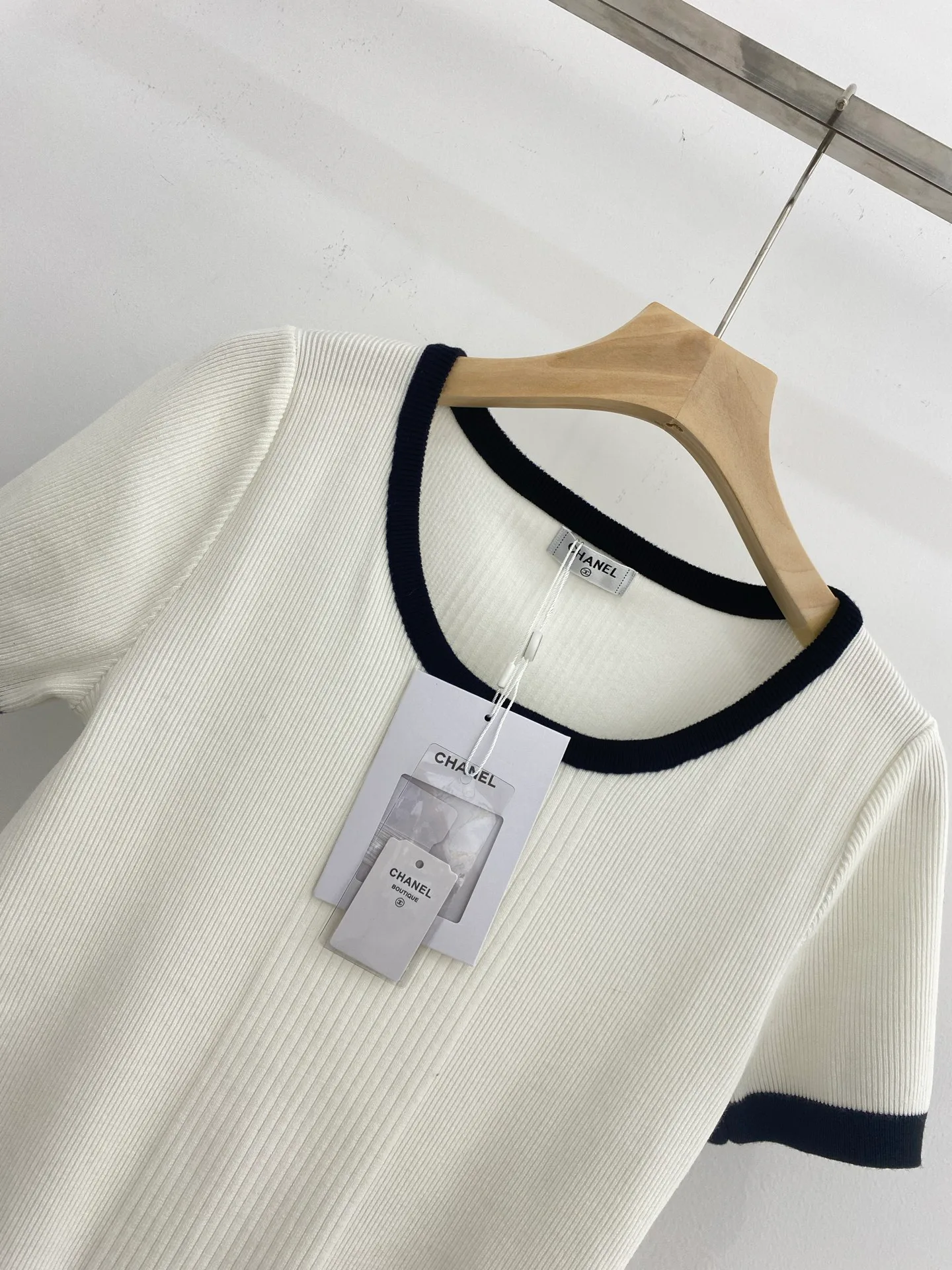 Топы Женские Chanel 11688415