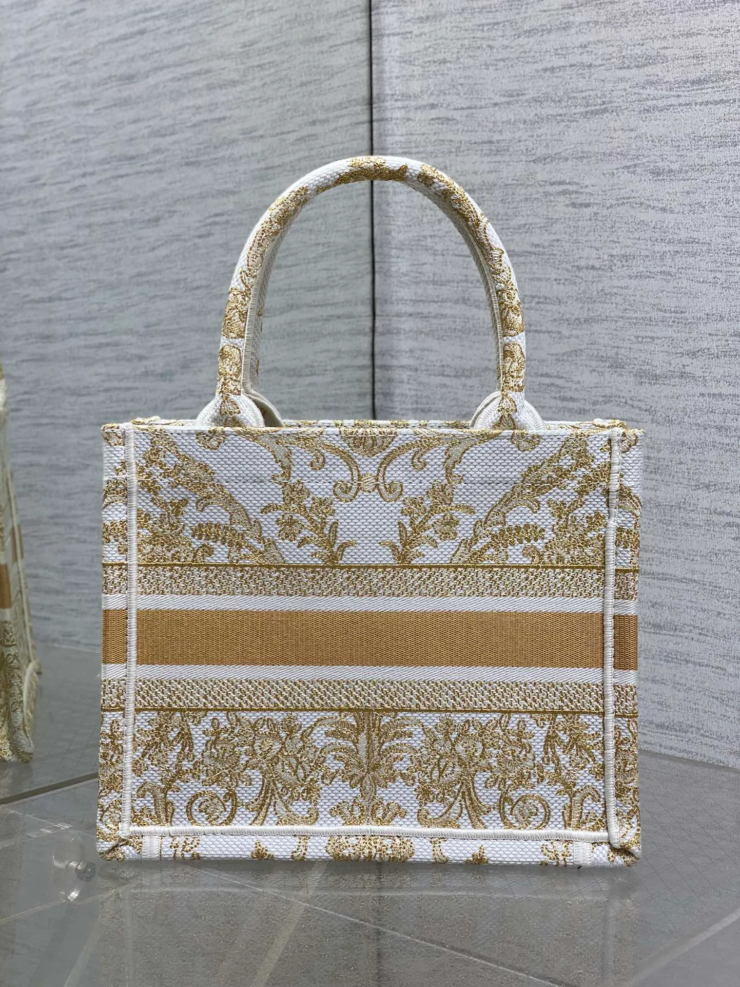 Классические Сумки Женские Christian Dior 11224055