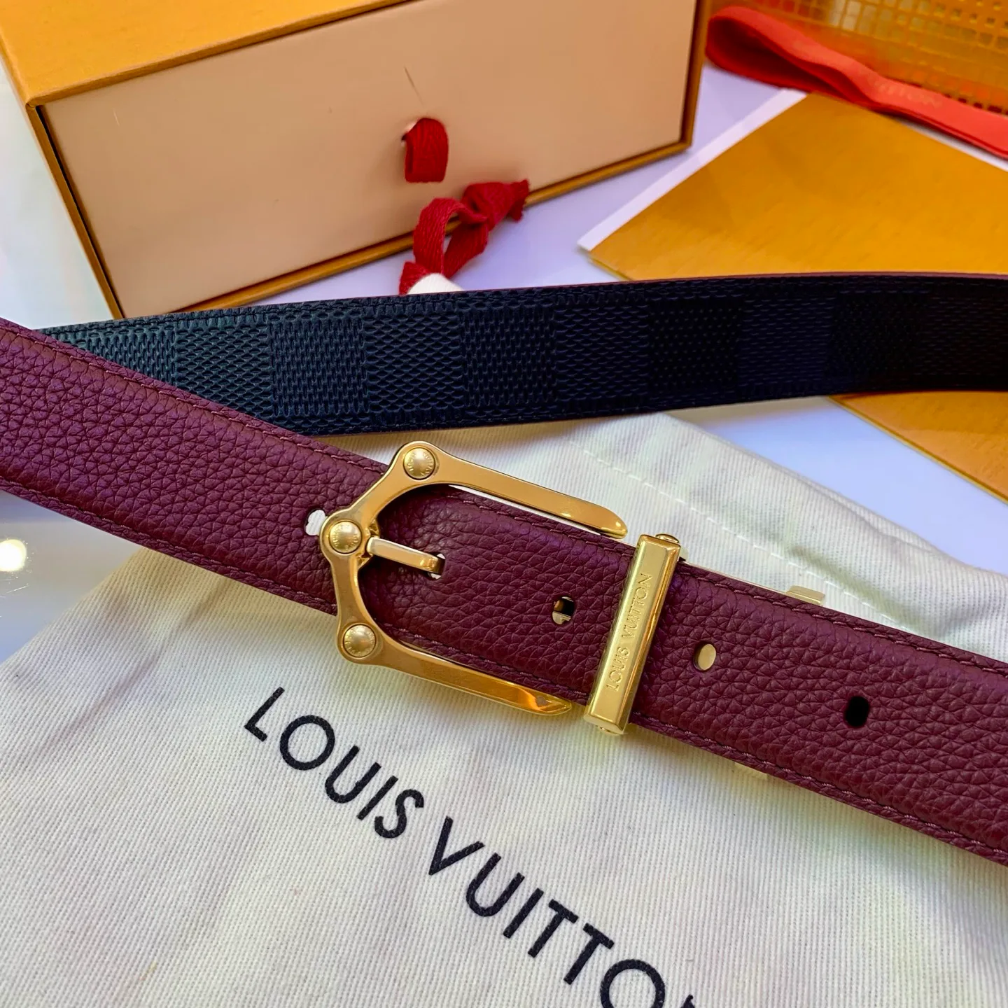 Ремни Louis Vuitton 17638911