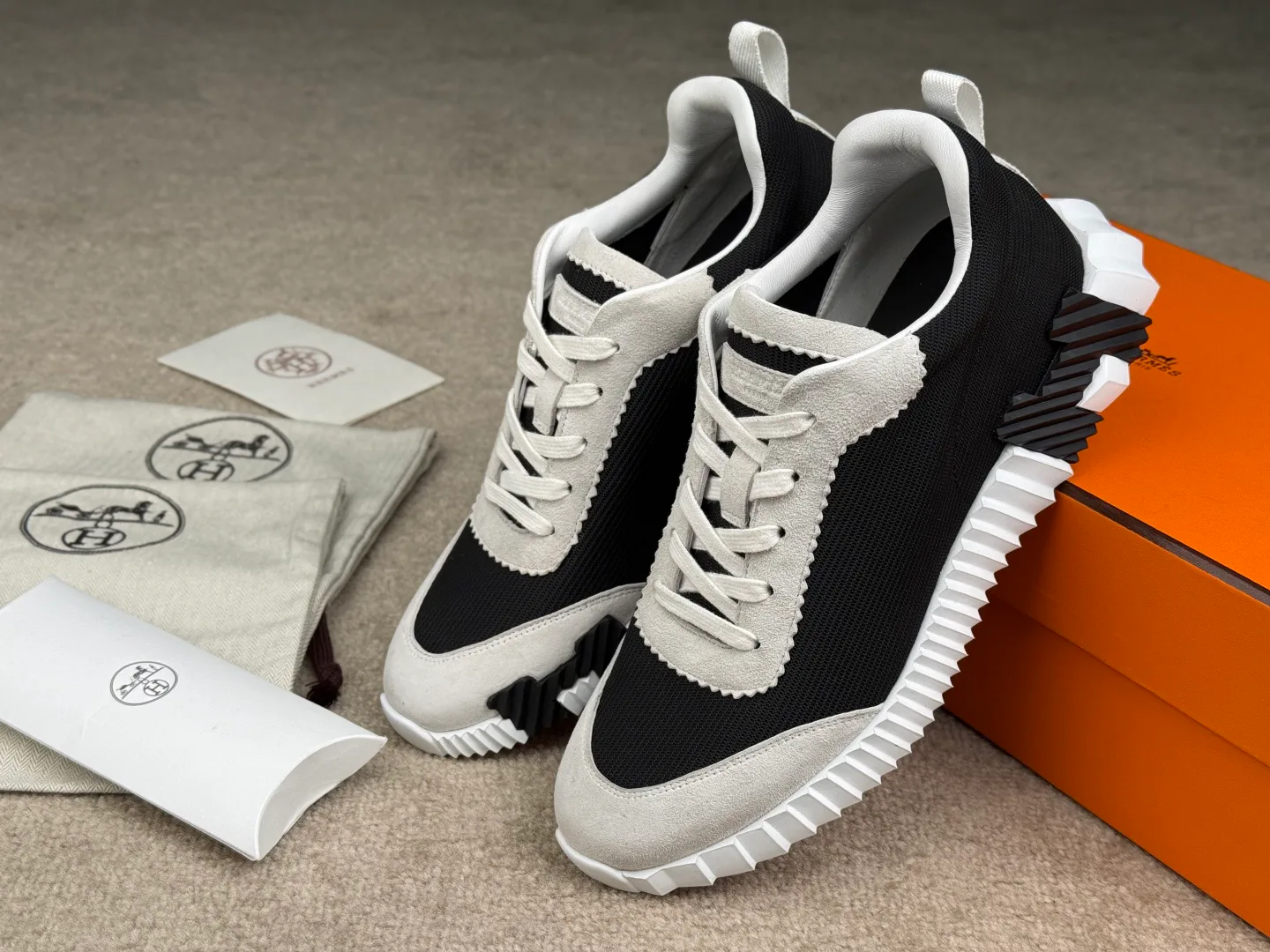 Кроссовки Мужские Hermes 11257794