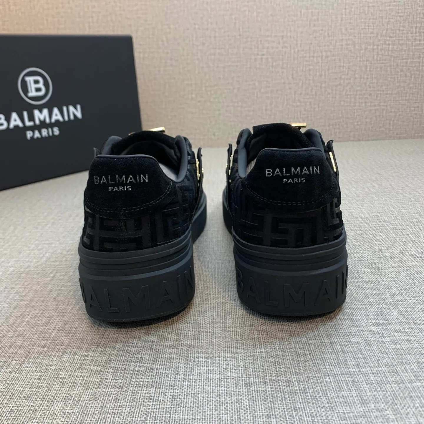 Кроссовки Мужские Balmain 480667