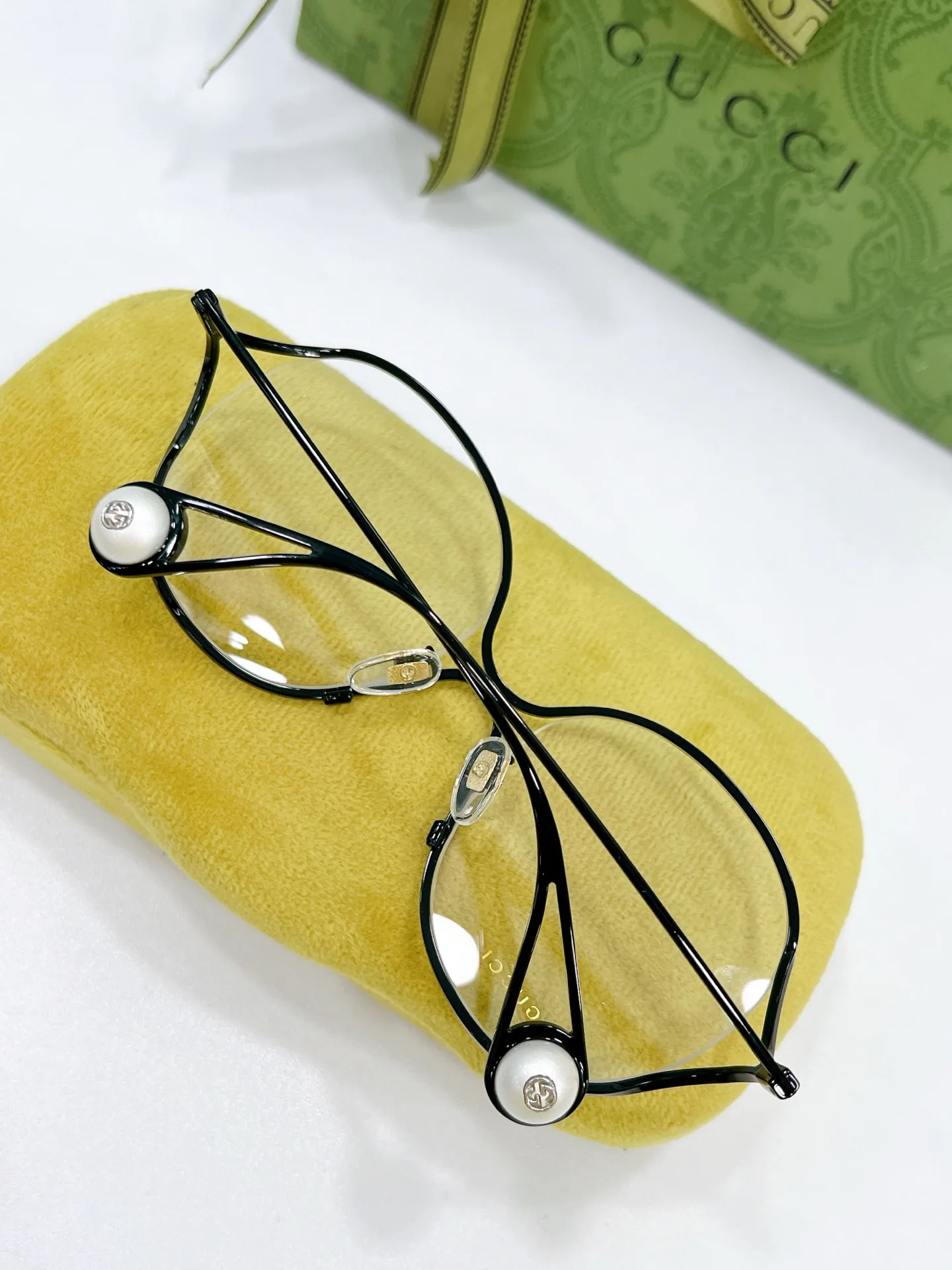 Очки Gucci 279910