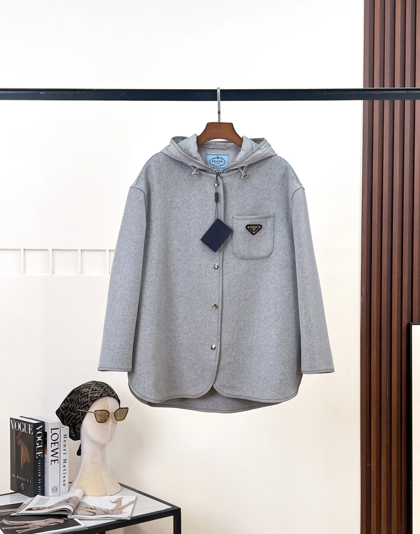 Куртки И Пуховики Женские Prada 18741893