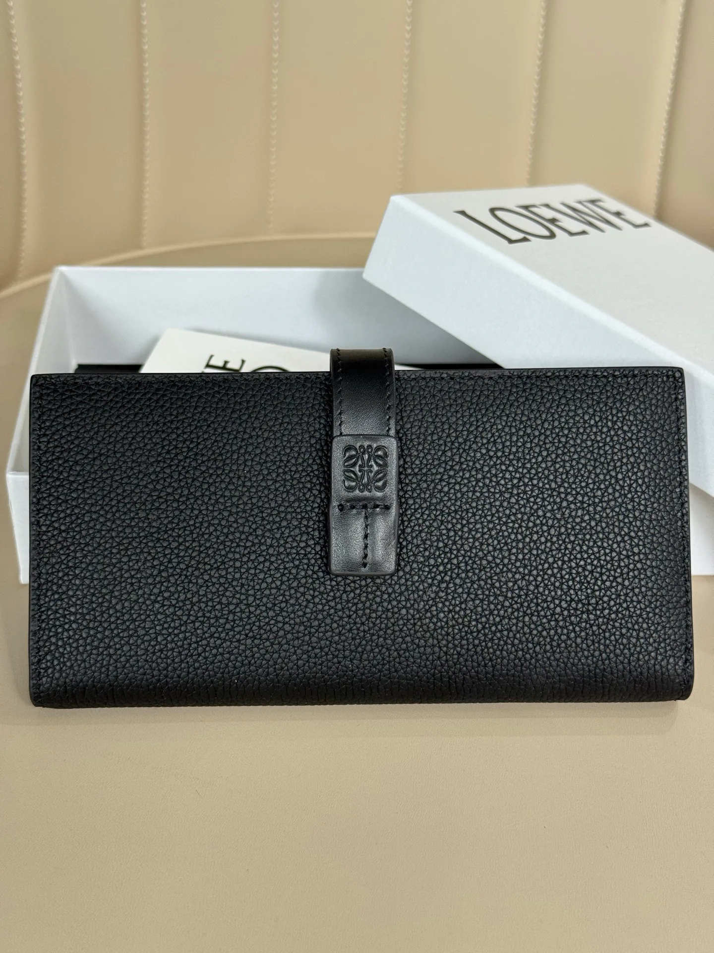 Клатчи Женские Loewe 4289259
