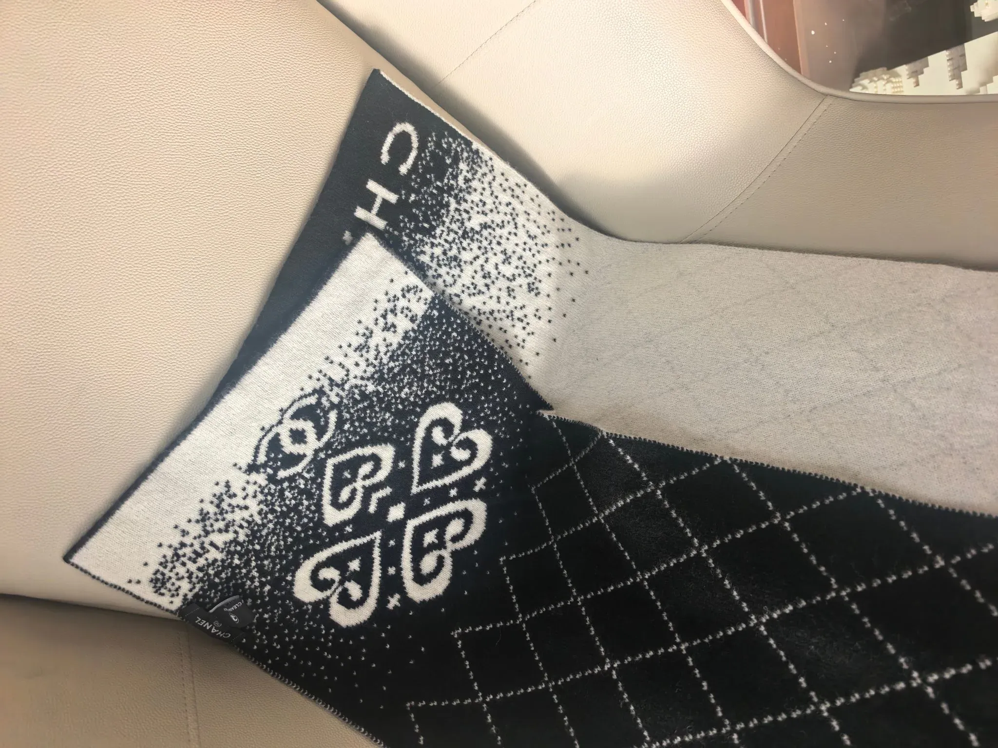 Шарфы Chanel 823985