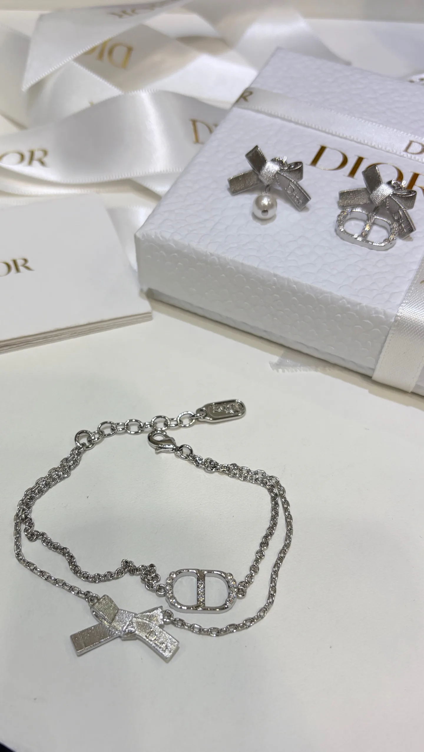 Бижутерия Christian Dior 18123135