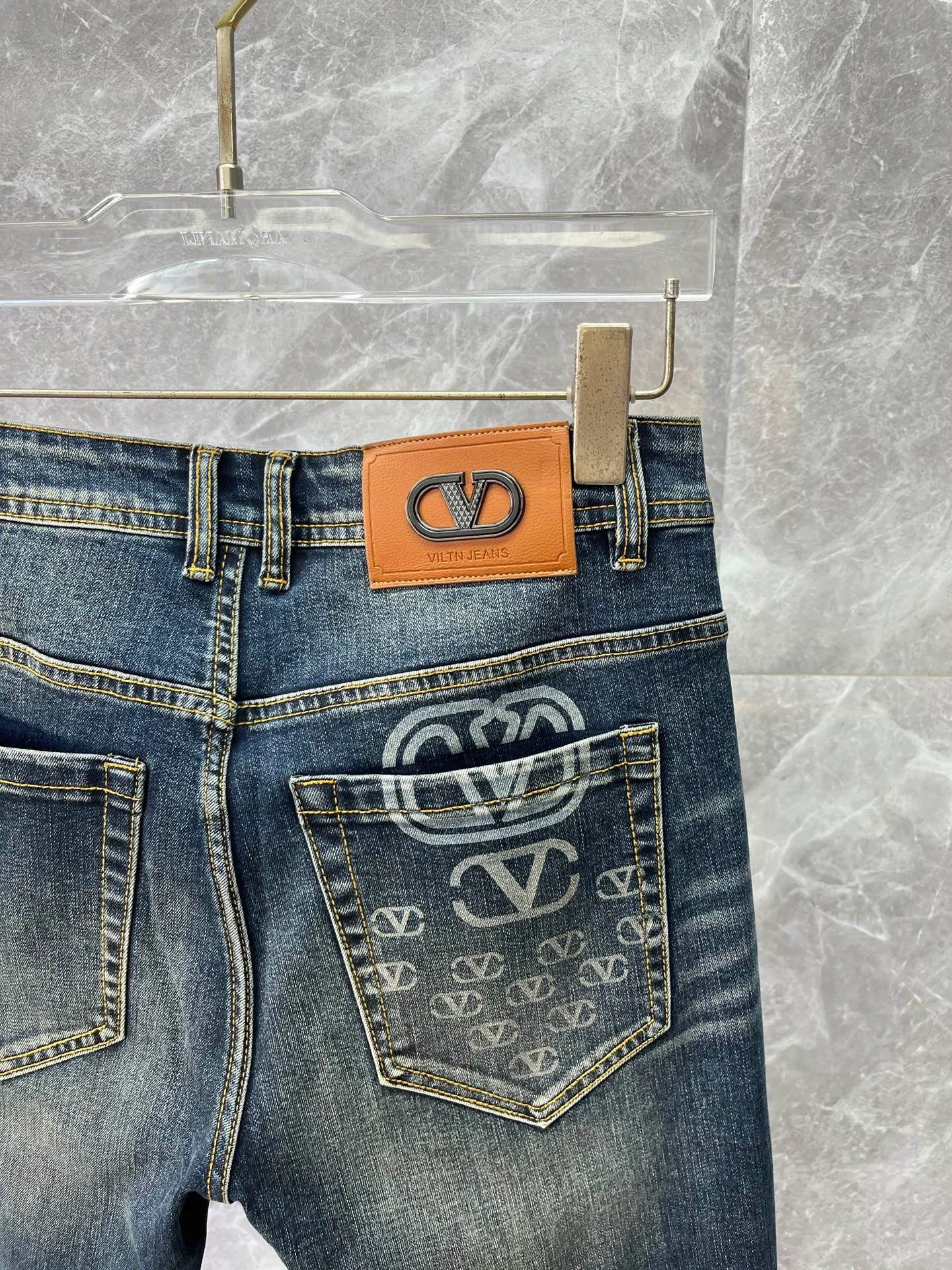 Джинсы Мужские Valentino 2164779