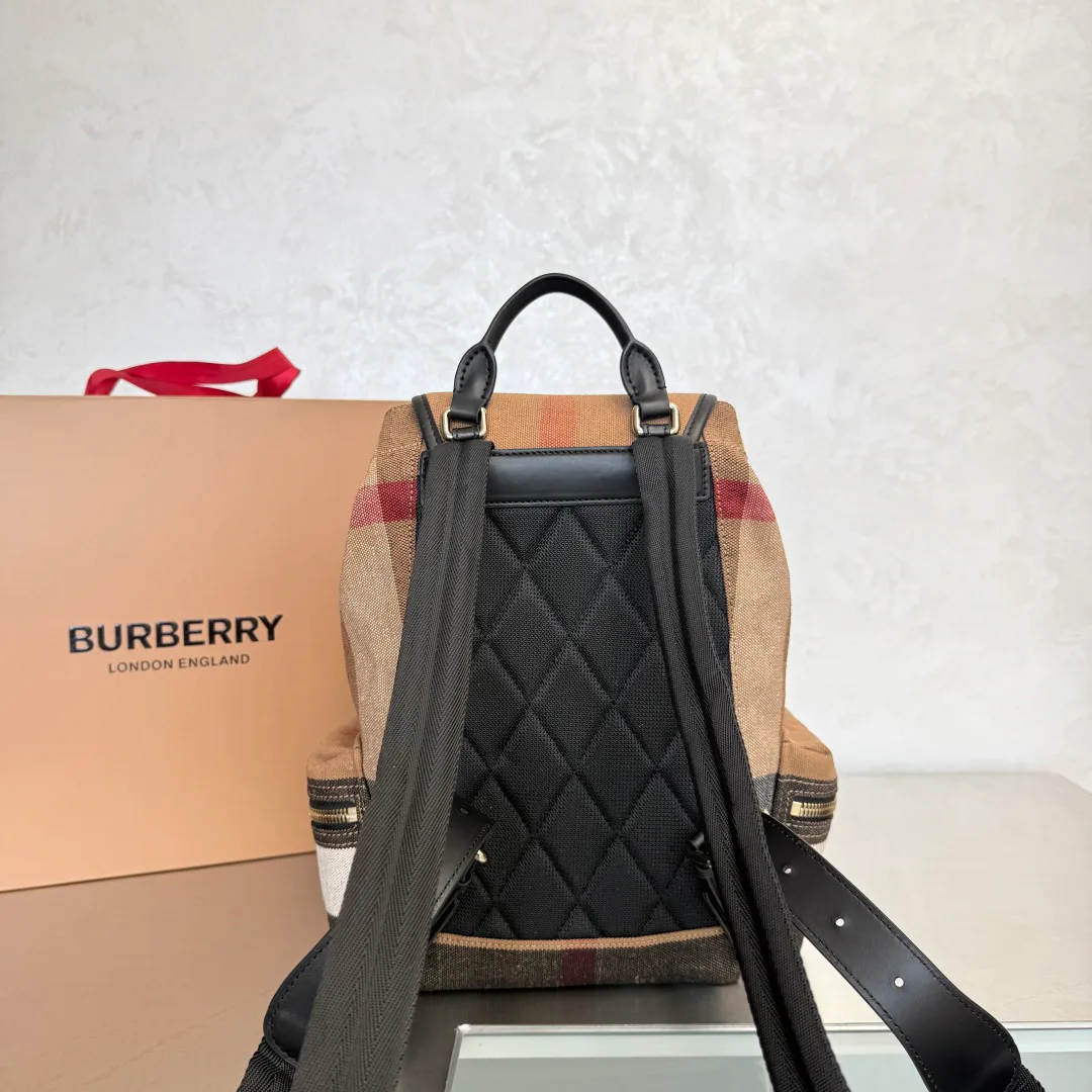 Рюкзаки Женские Burberry 17483289
