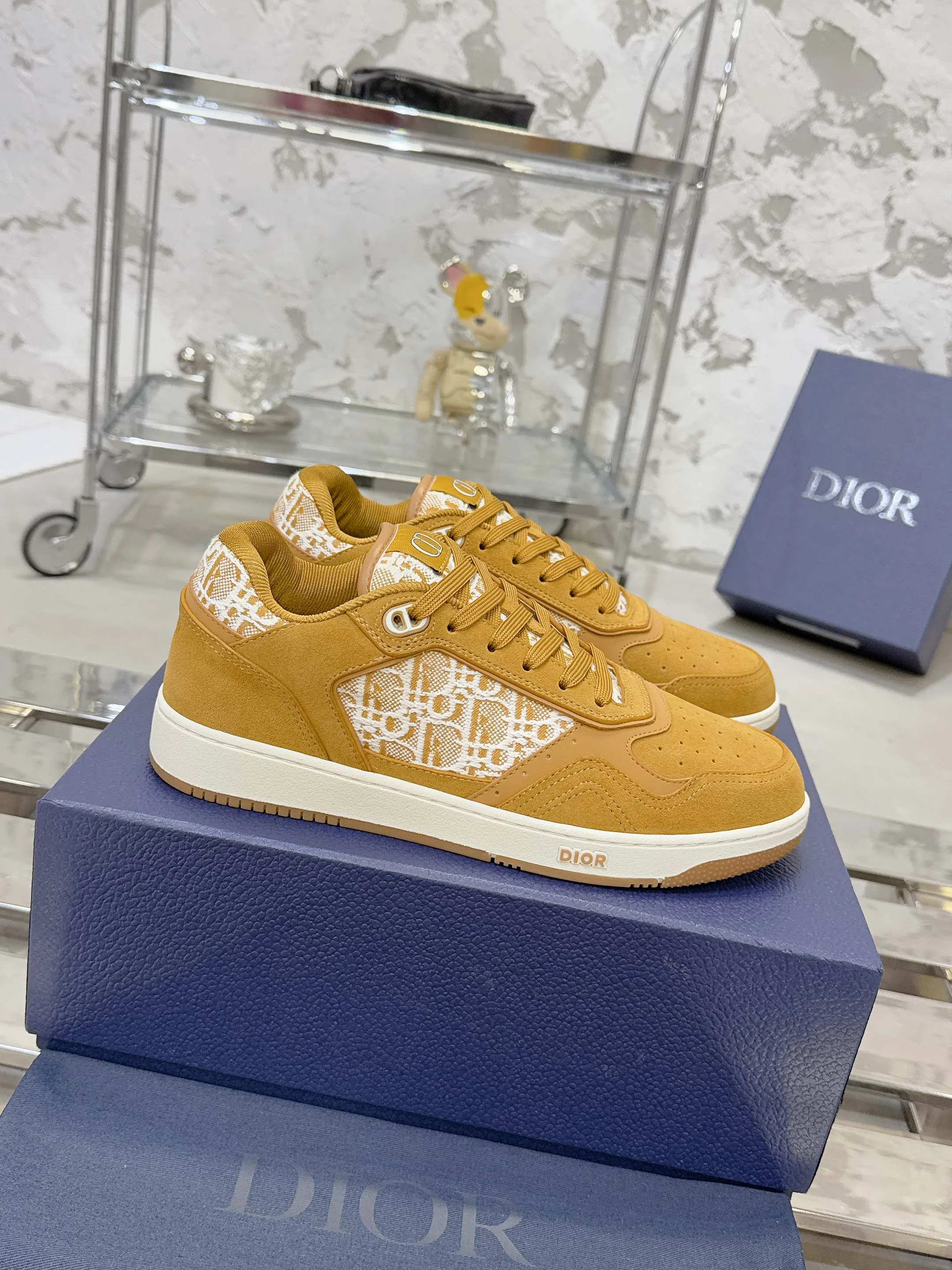 Кроссовки Женские Christian Dior 17467502