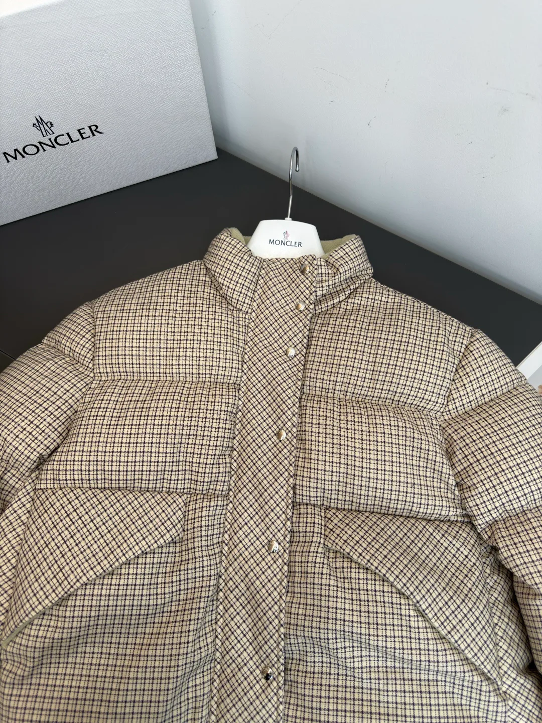 Куртки И Пуховики Женские Moncler 18816470