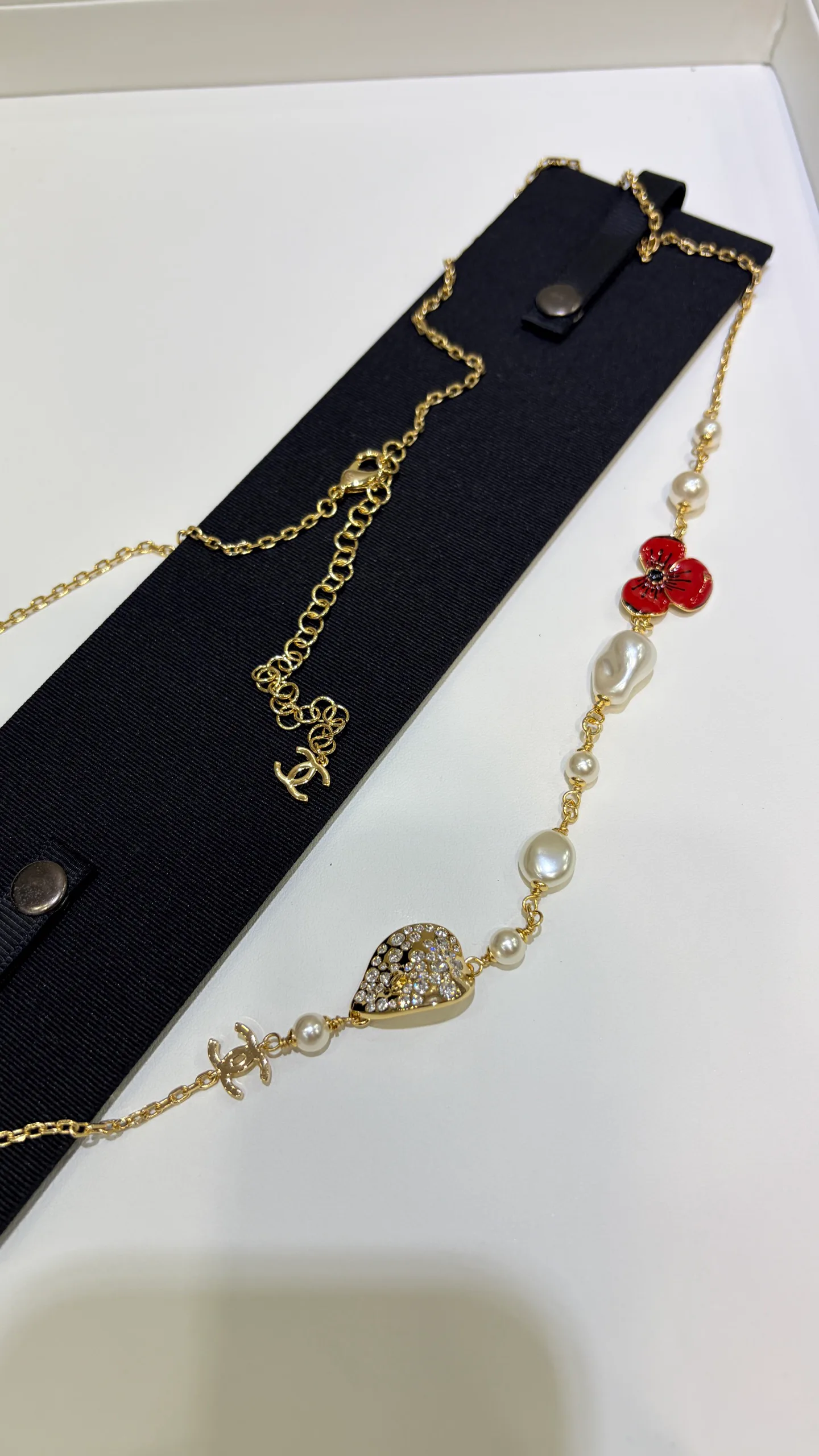 Бижутерия Chanel 18122646