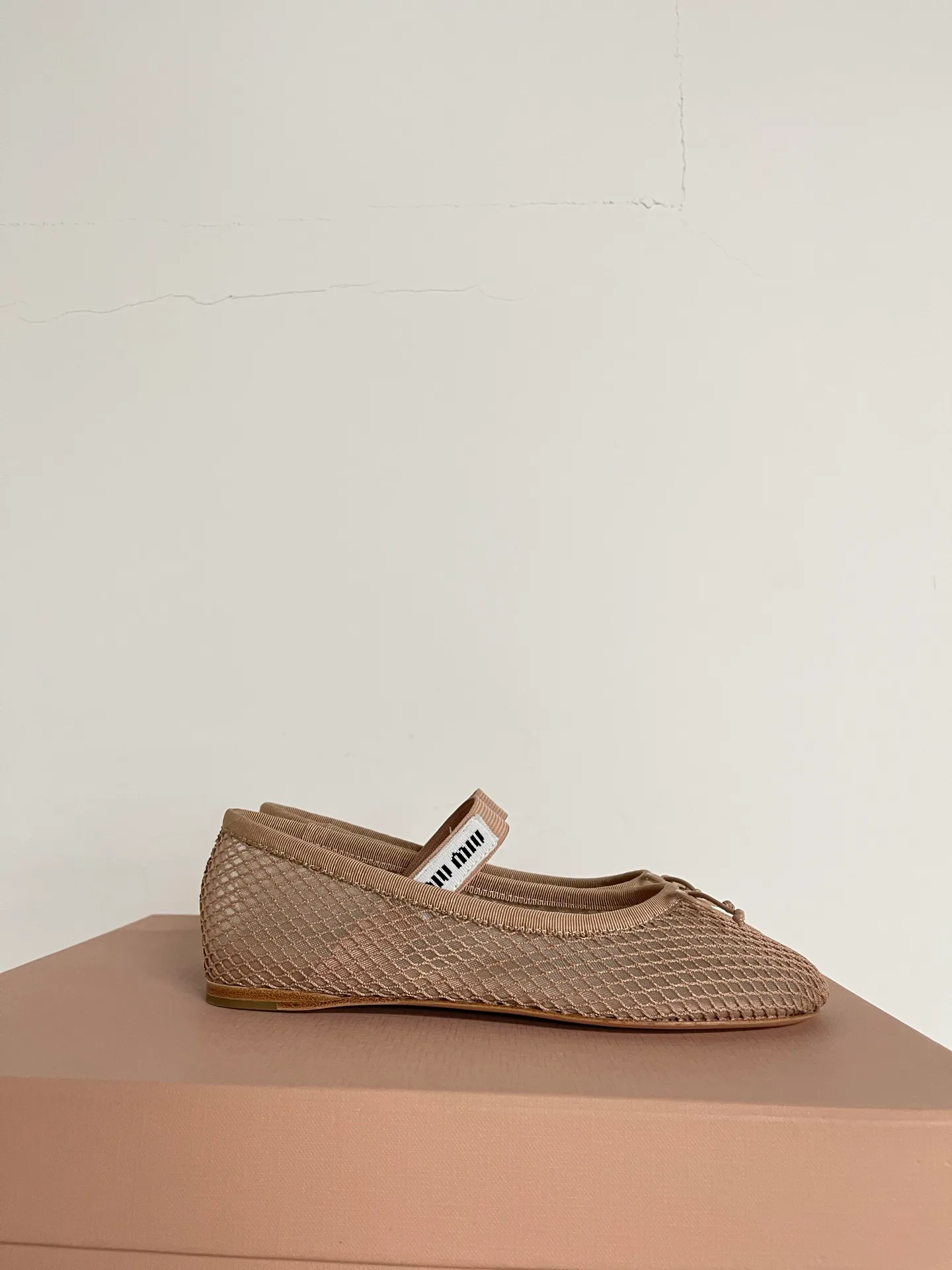 Балетки Женские Miu Miu 30409