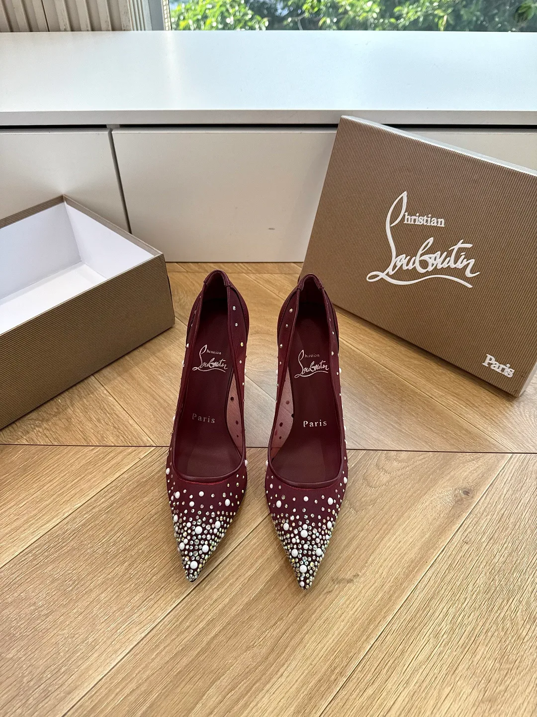 Туфли Женские Christian Louboutin 17480778
