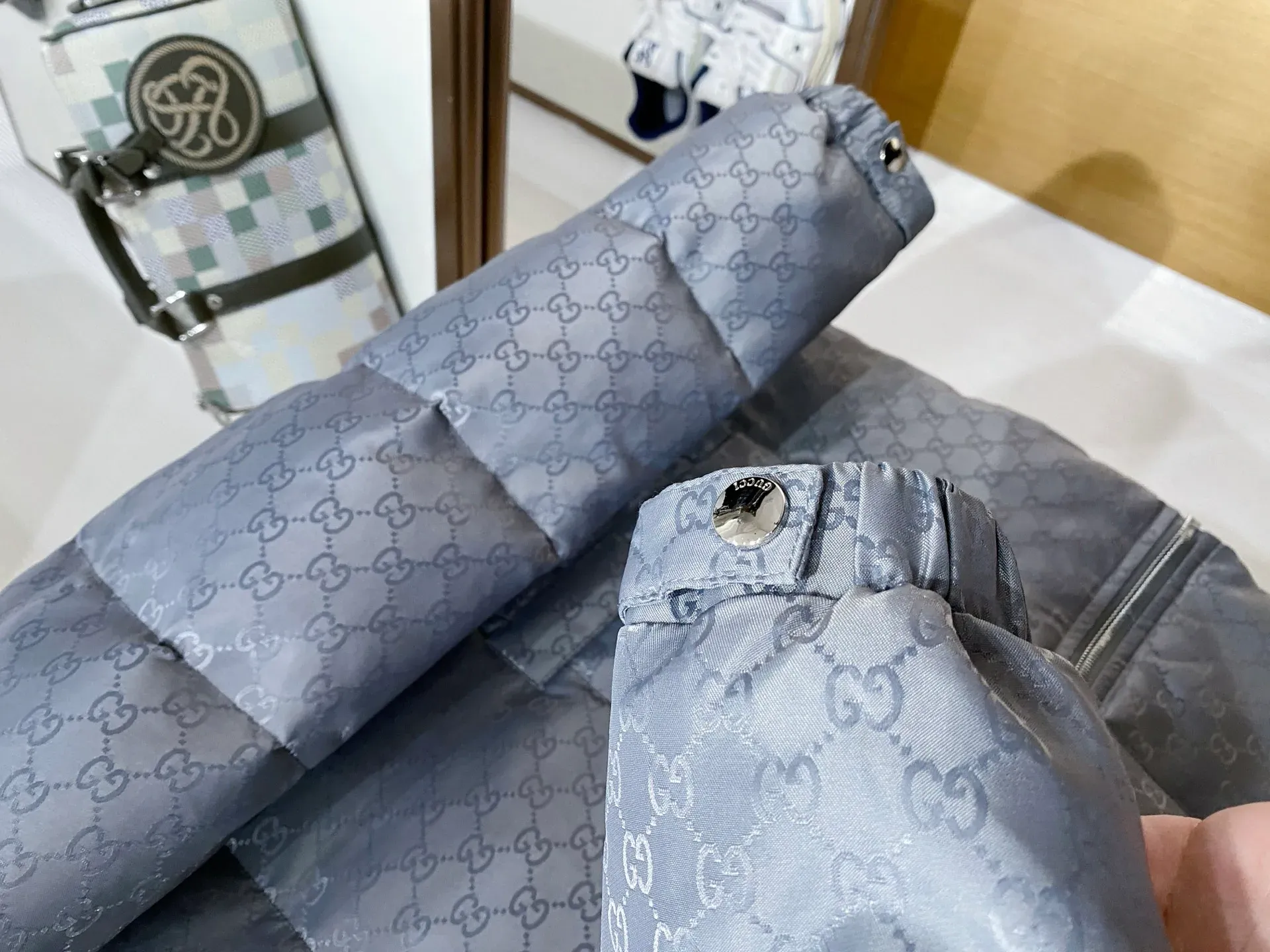 Куртки И Пуховики Мужские Gucci 1825970