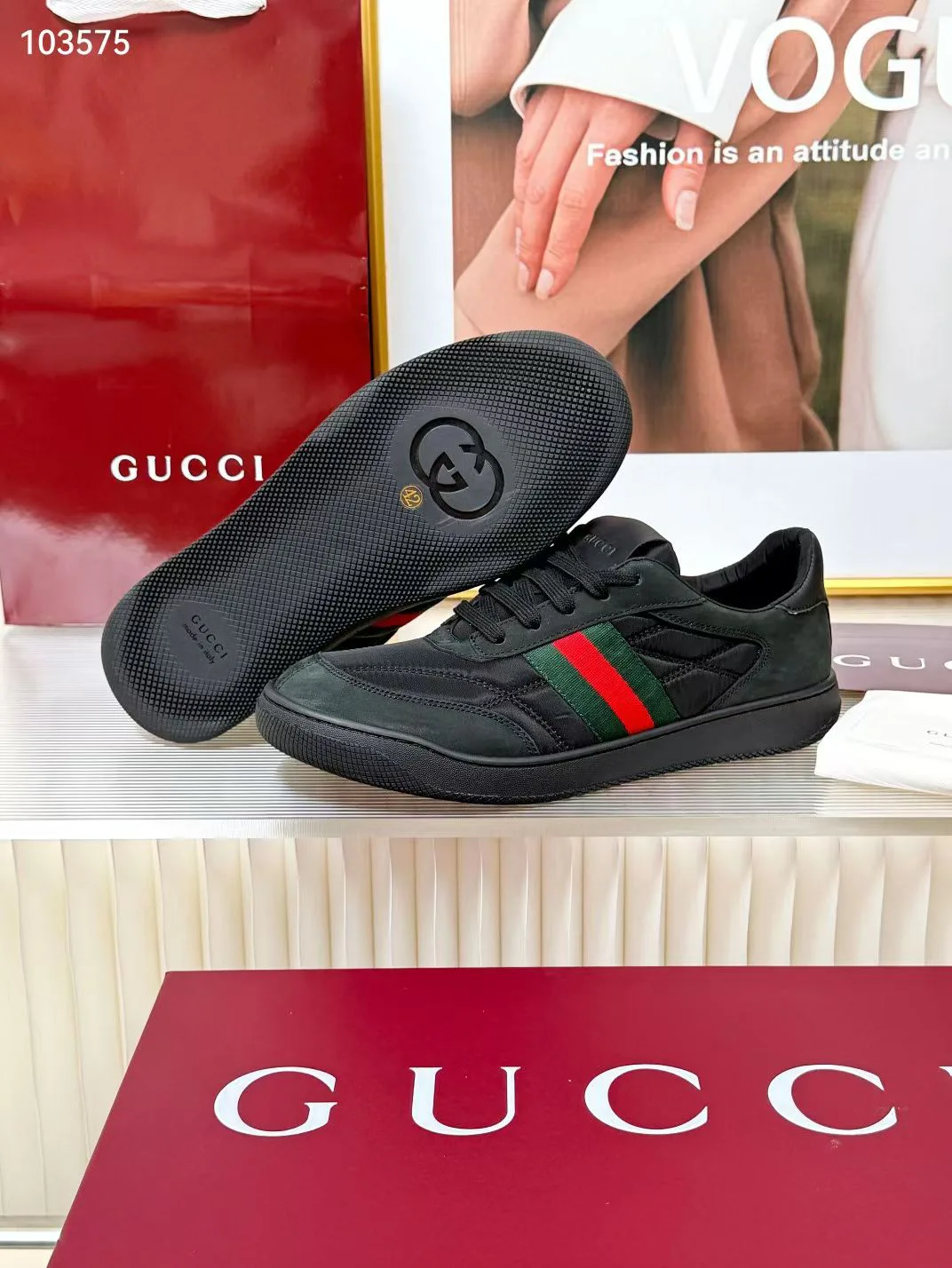 Кроссовки Женские Gucci 18781886
