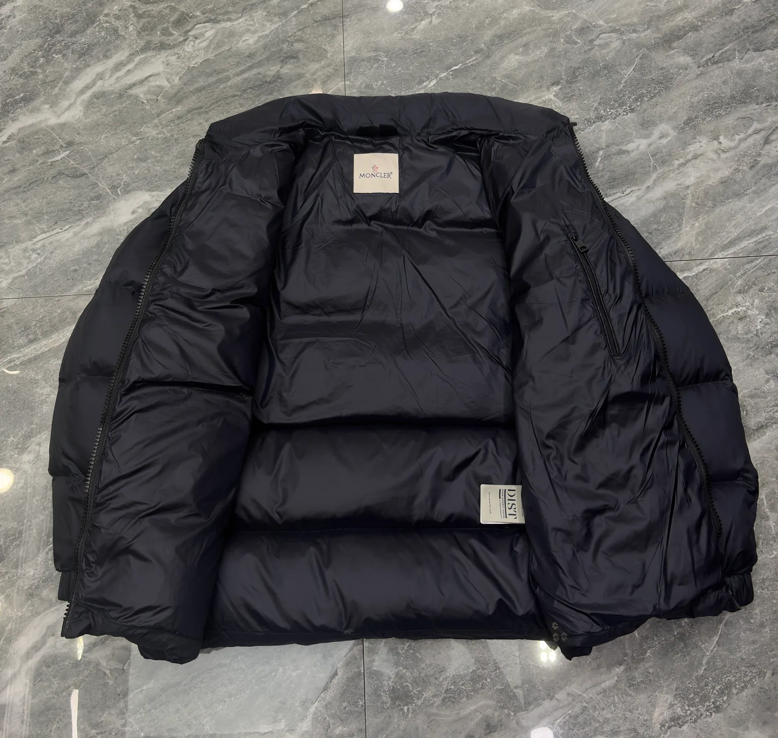 Куртки И Пуховики Женские Moncler 17568687