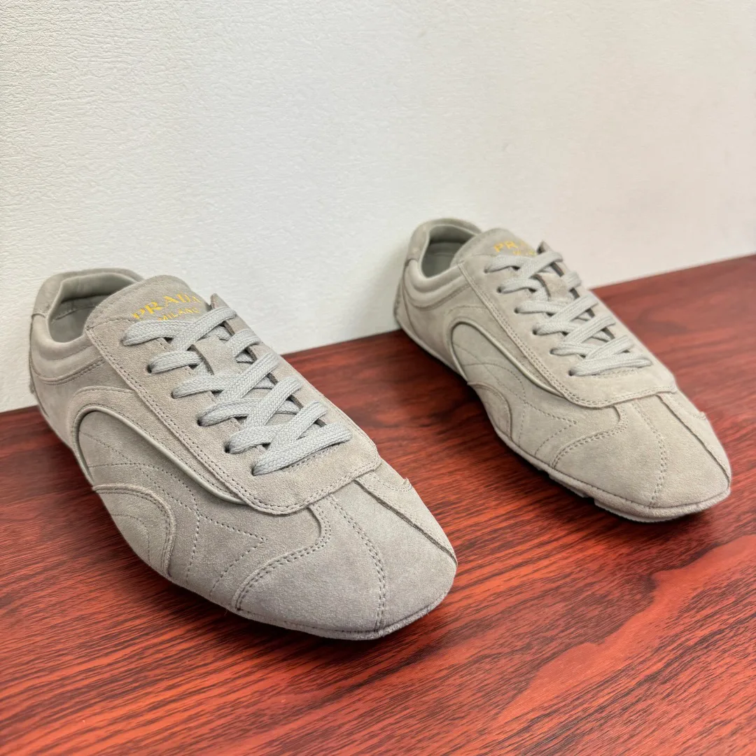 Кроссовки Мужские Prada 11211824