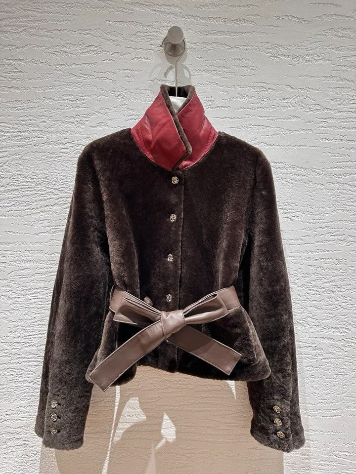Кожаные Куртки И Дублёнки Женские Chanel 18993209