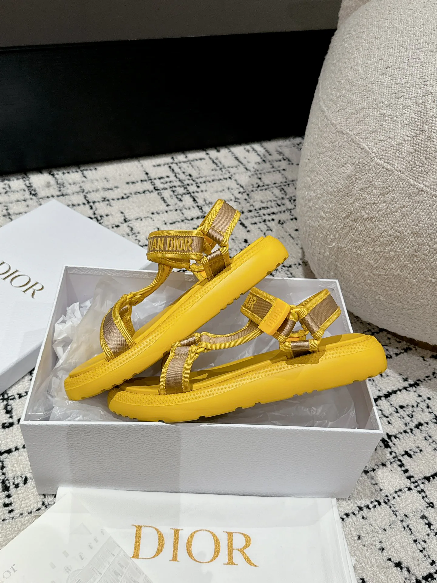 Сандалии Женские Christian Dior 7612