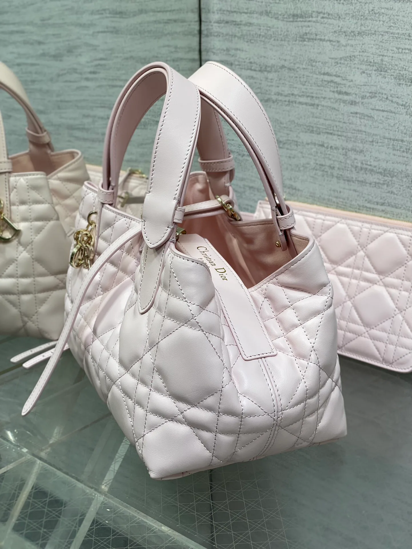 Классические Сумки Женские Christian Dior 11562687