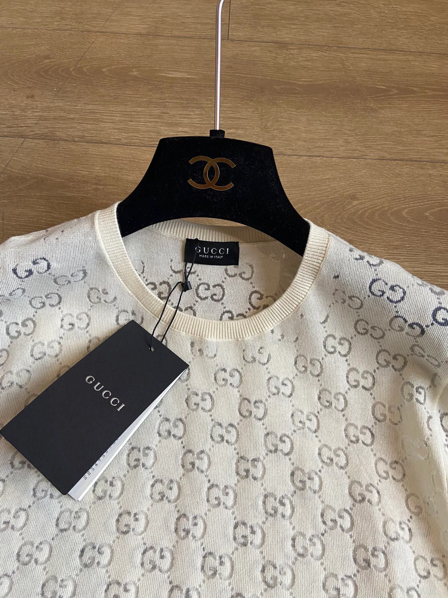Футболки Женские Gucci 17729256