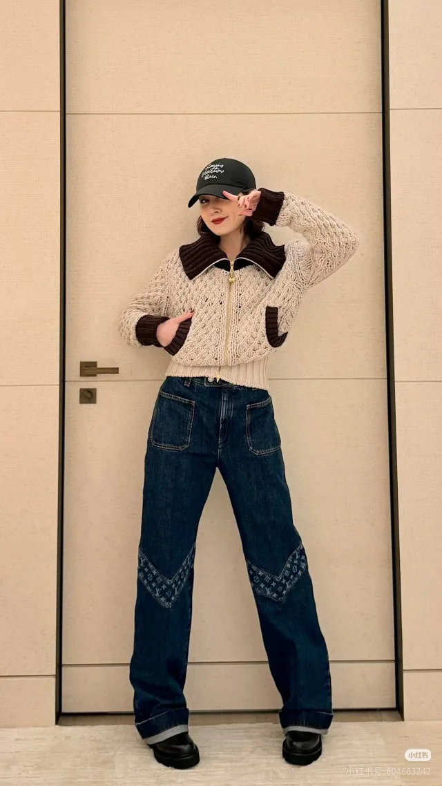 Джинсы Женские Louis Vuitton 354252