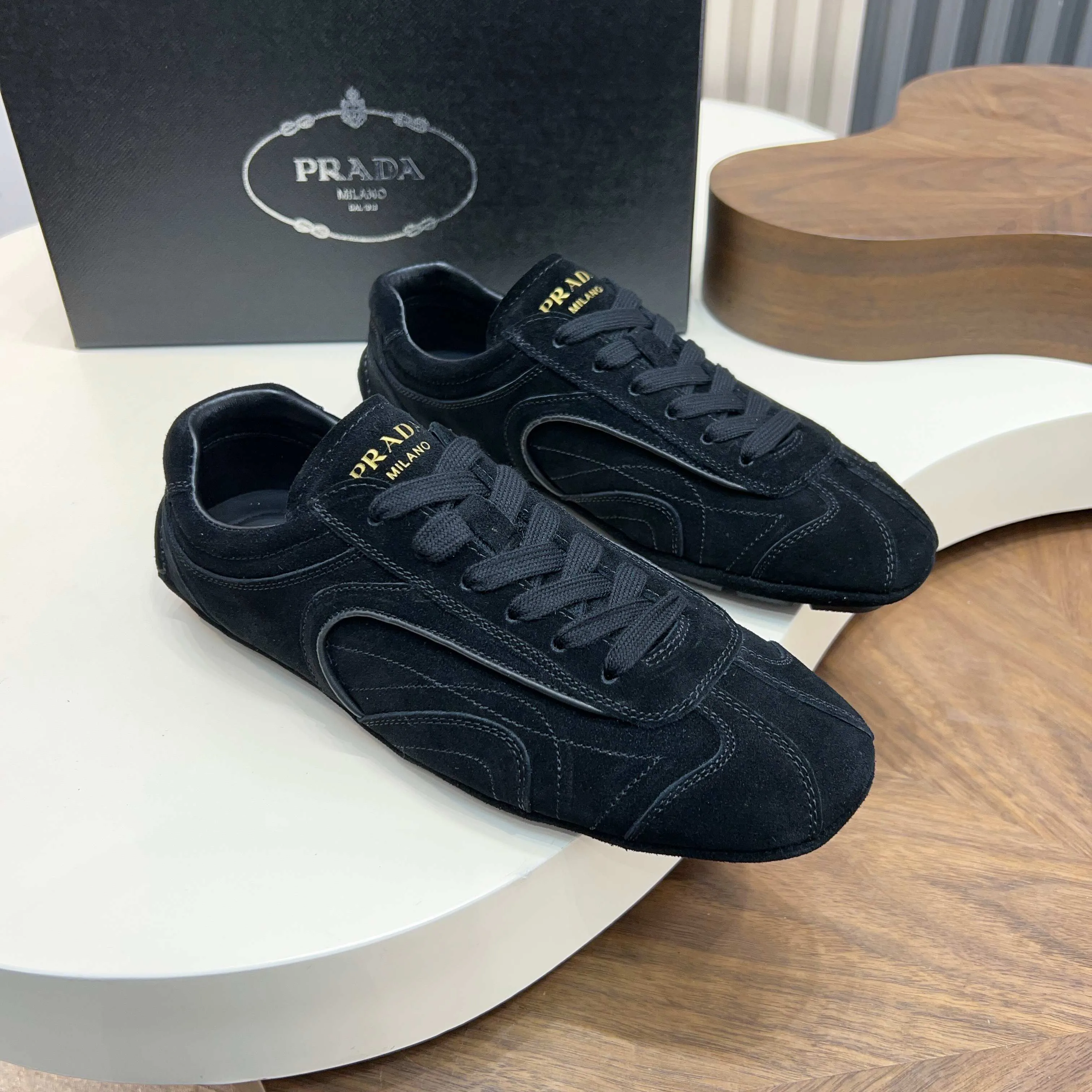 Кроссовки Мужские Prada 12651046