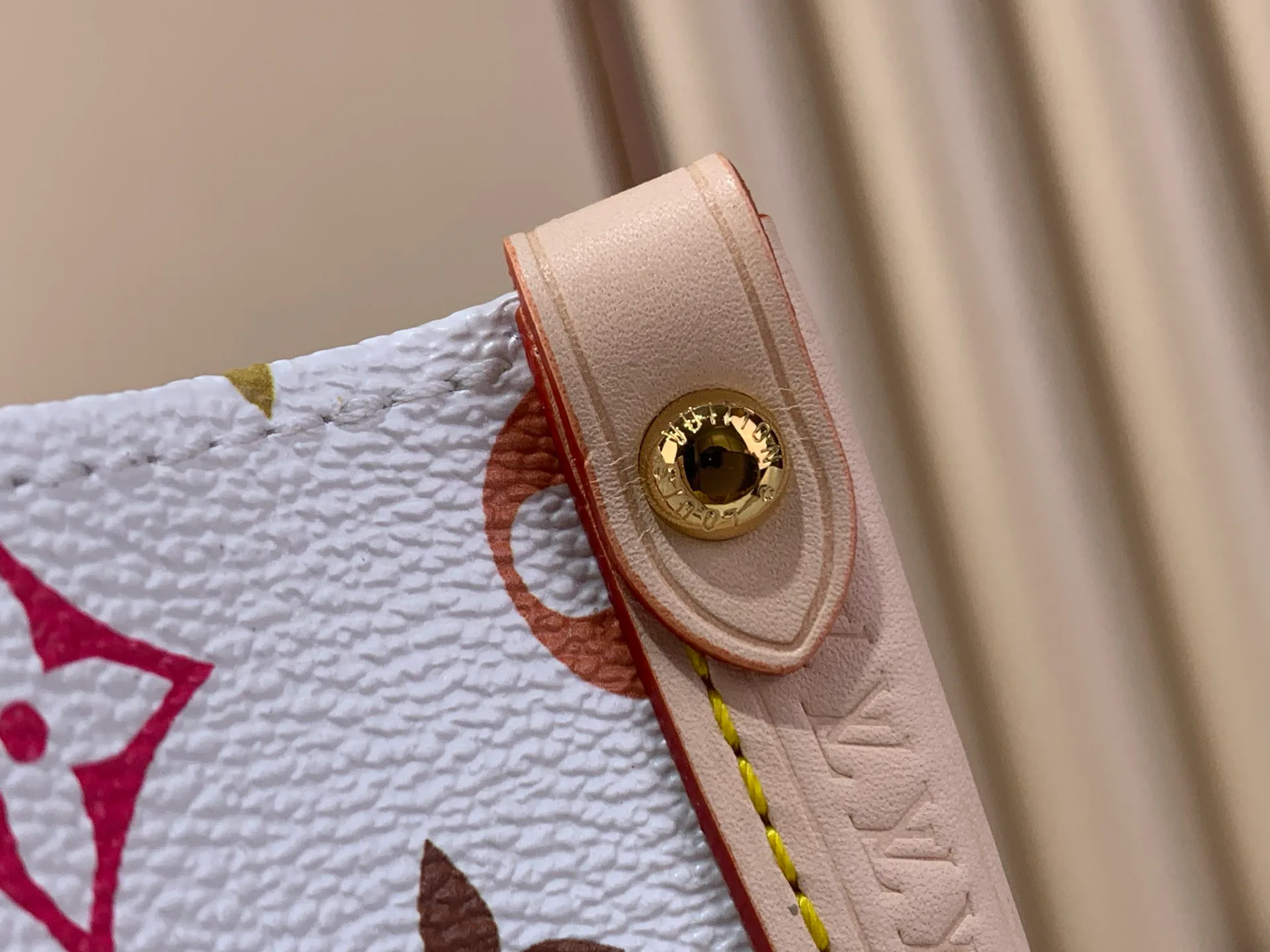 Классические Сумки Женские Louis Vuitton 1327775