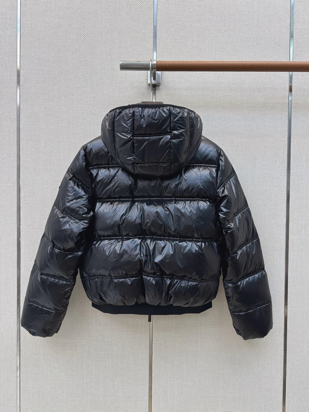 Куртки И Пуховики Женские Moncler 18012426