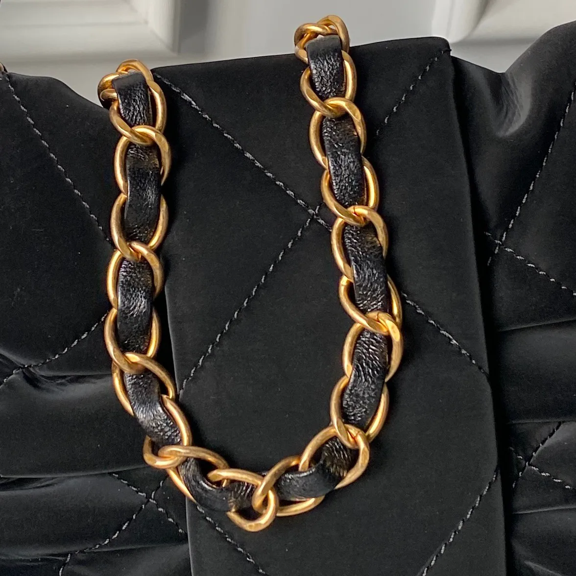 Классические Сумки Женские Chanel 18207761