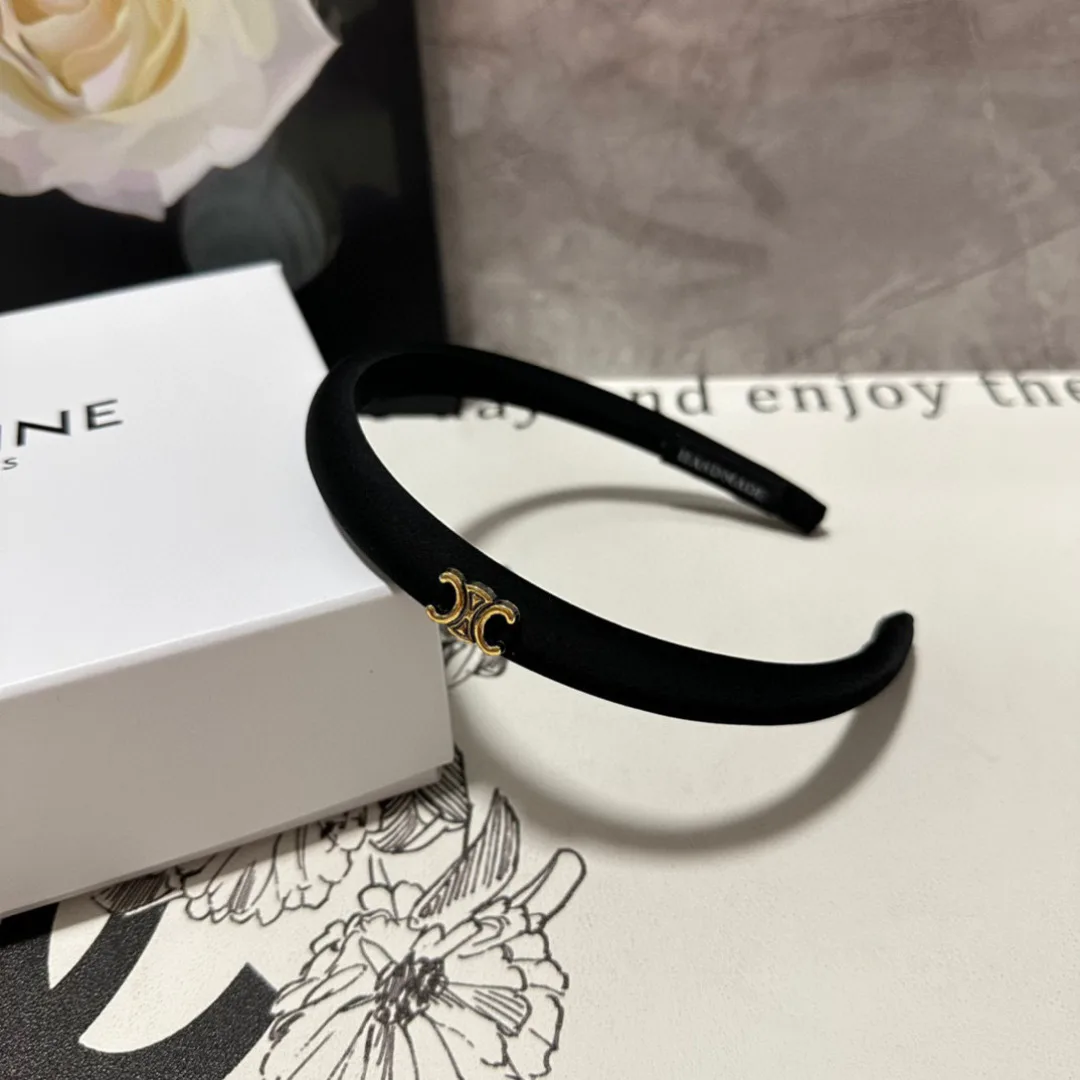 Головные Уборы Celine 11469190