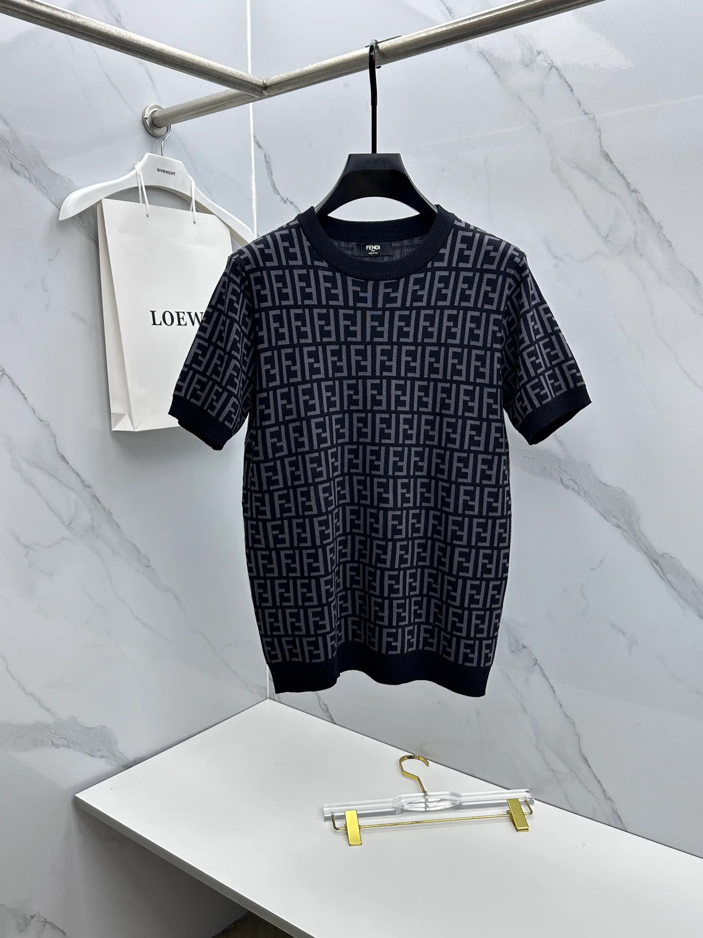 Футболки Женские Fendi 2237524