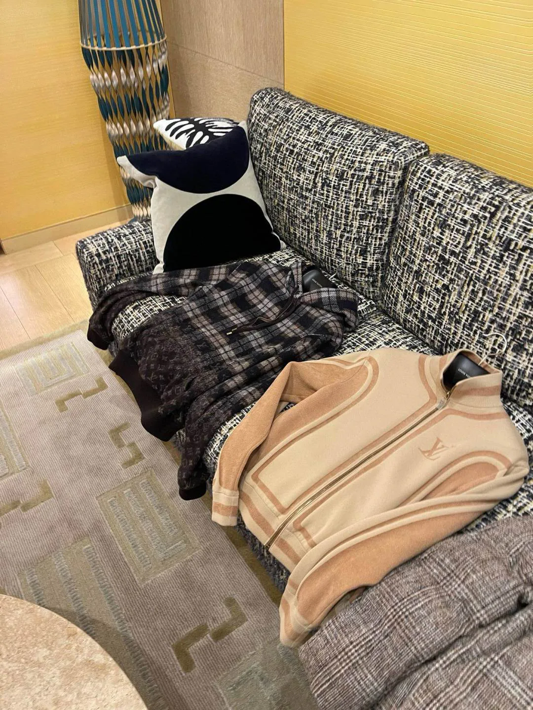 Куртки И Пуховики Мужские Louis Vuitton 441189