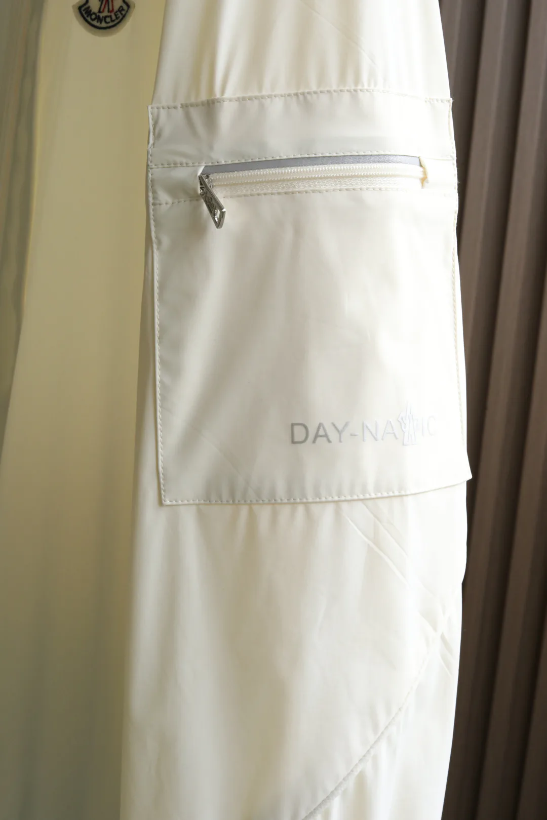 Куртки И Пуховики Мужские Moncler 11424977