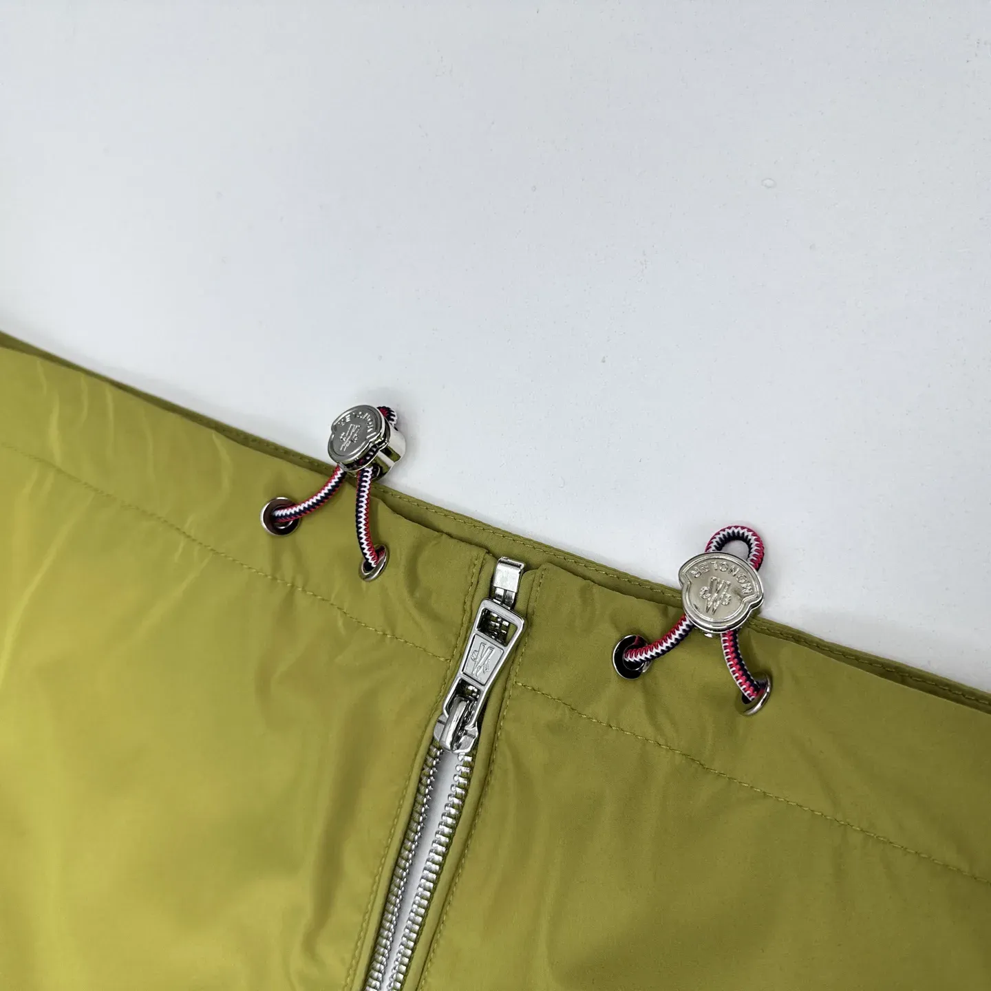 Куртки И Пуховики Мужские Moncler 2237381