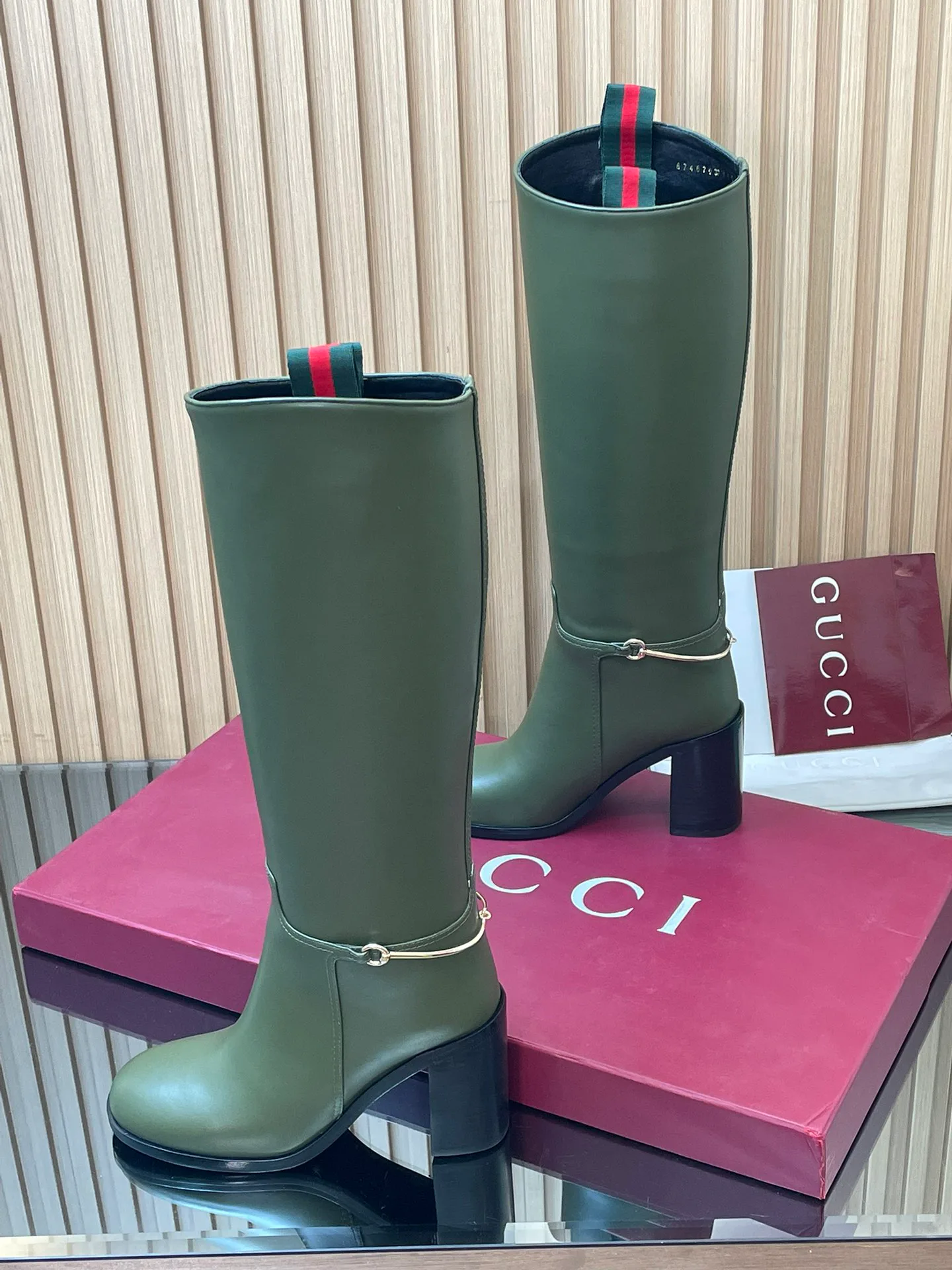 Сапоги Женские Gucci 875893