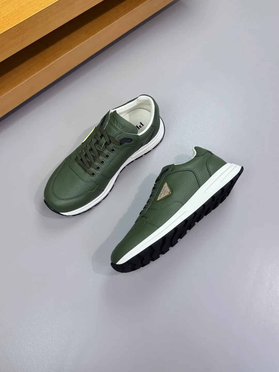 Кроссовки Мужские Prada 115766